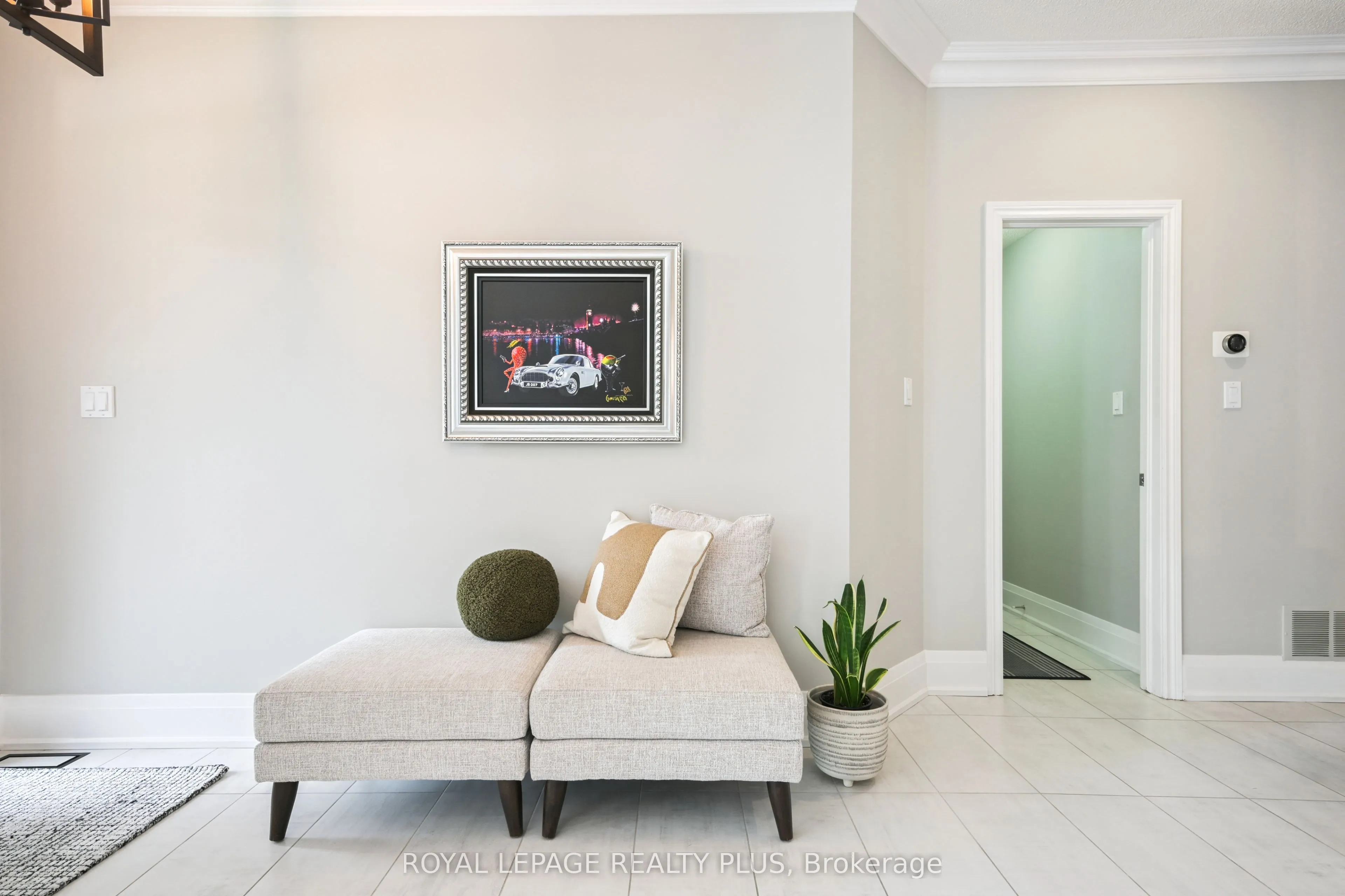 2341 Tesla Crescent