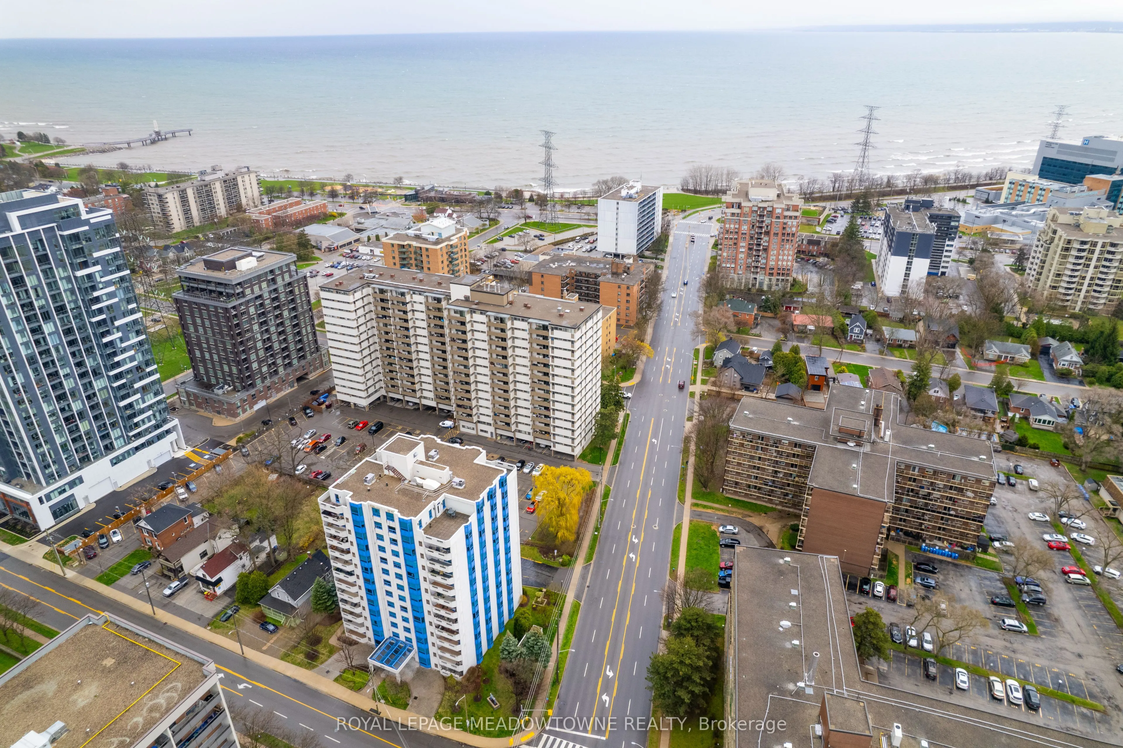 1272 Ontario Street, #304