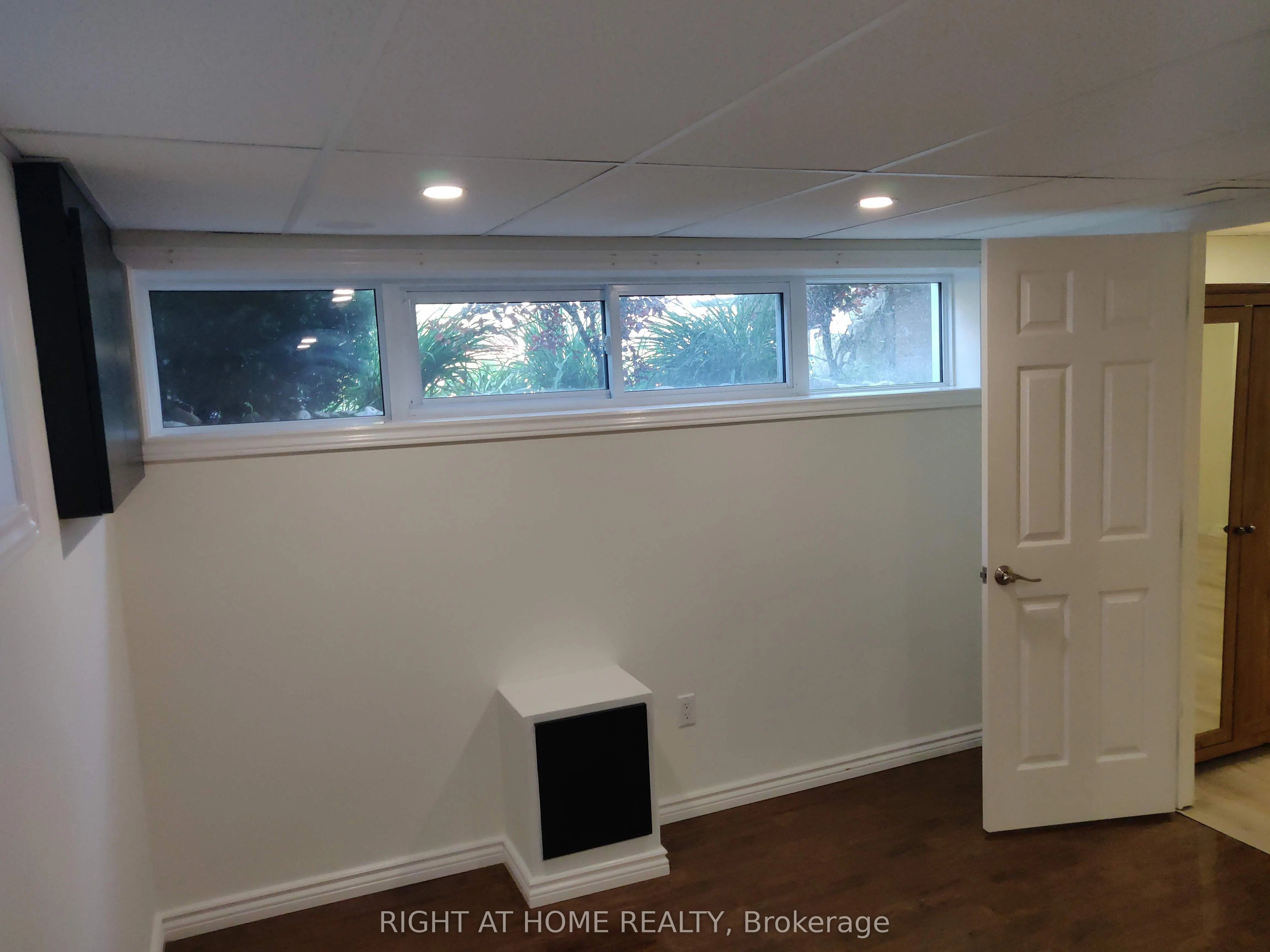 427 Delrex Boulevard