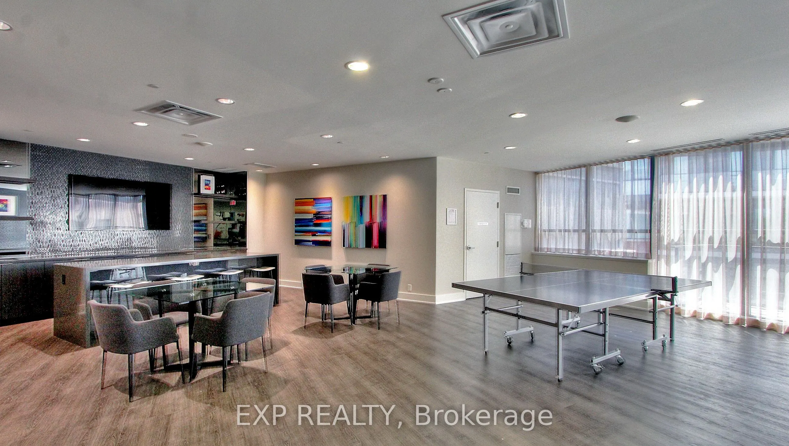 10 Park Lawn Road, #2006