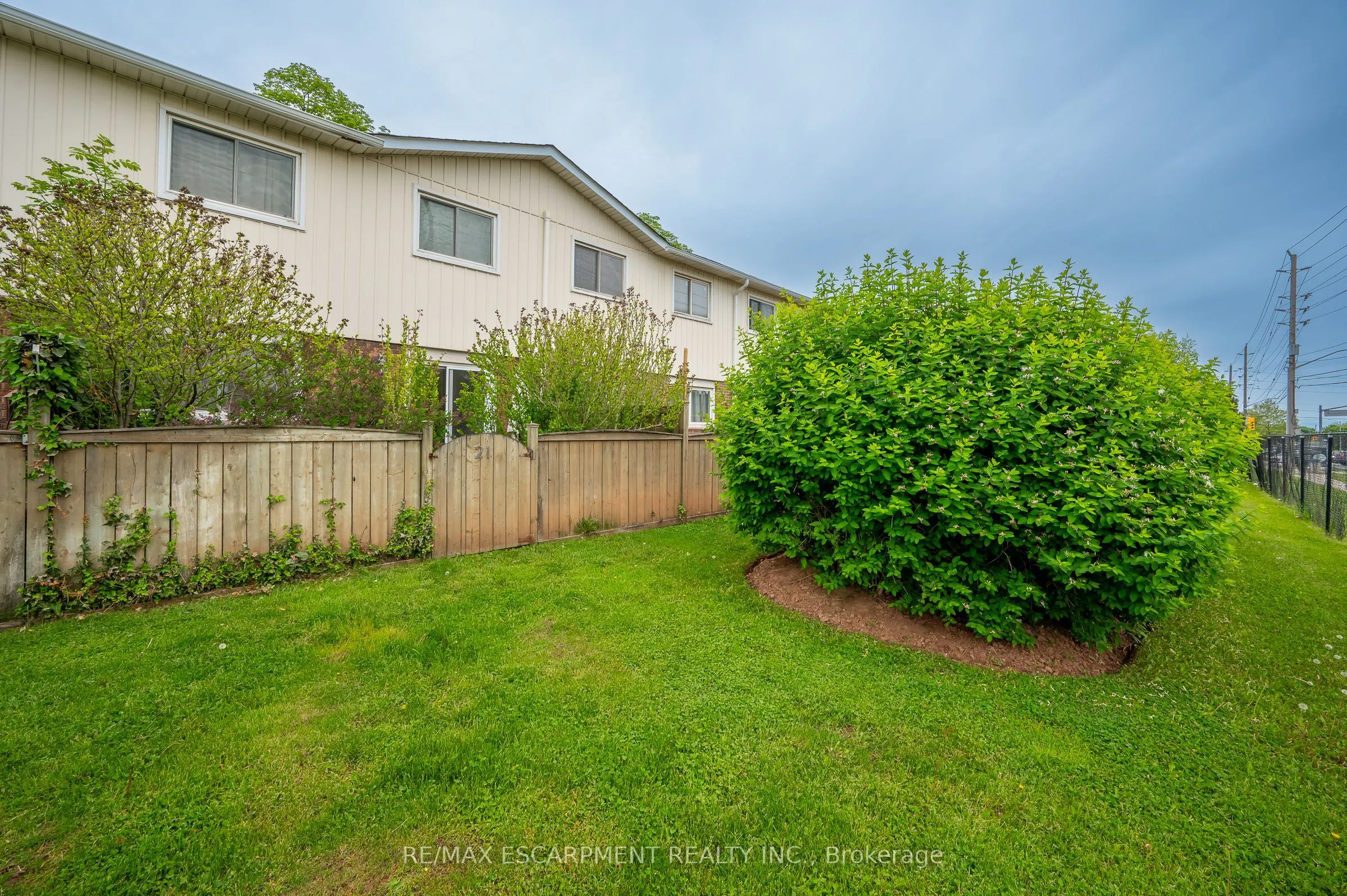5017 Pinedale Avenue, #21