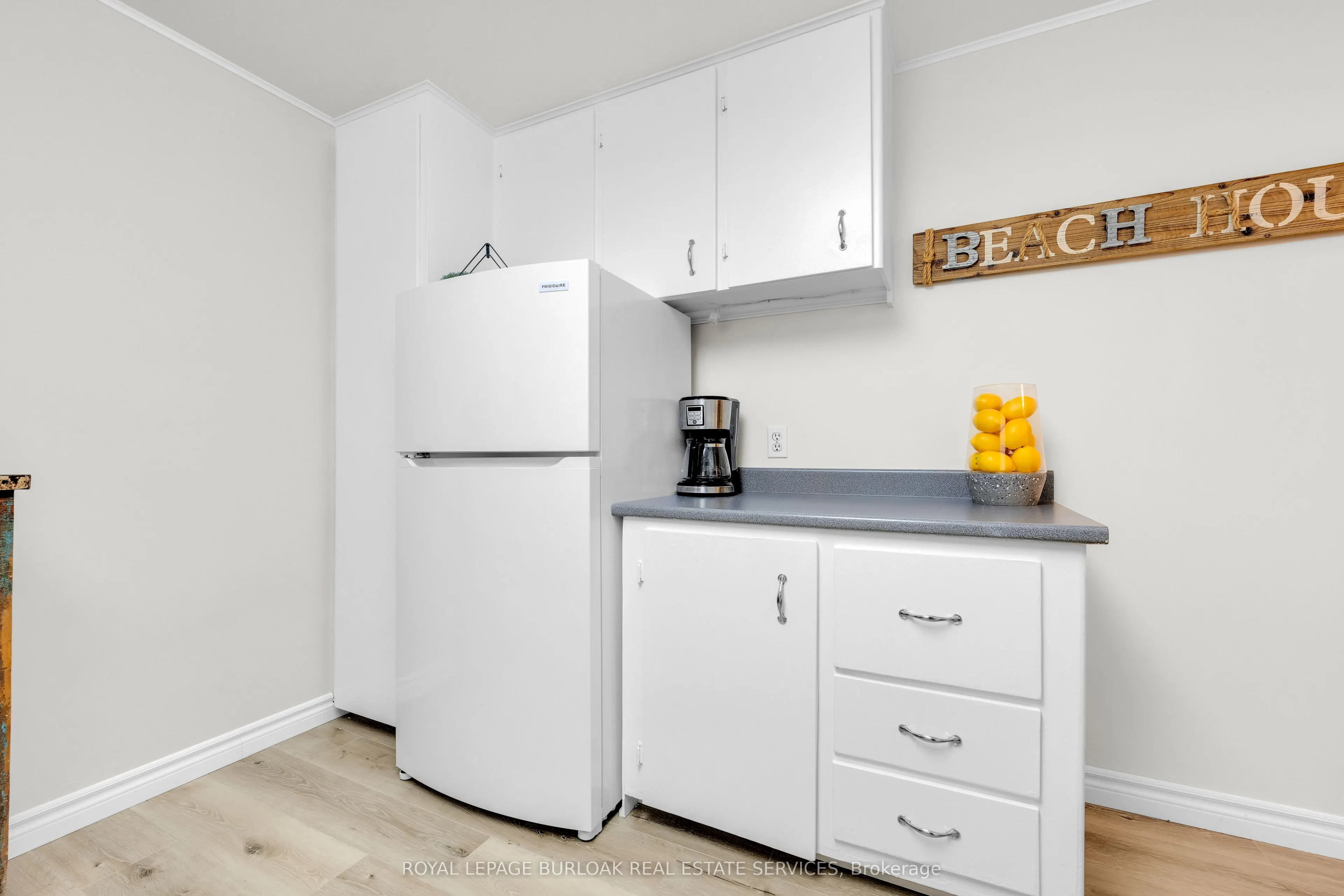 1347 Lakeshore Road, #24