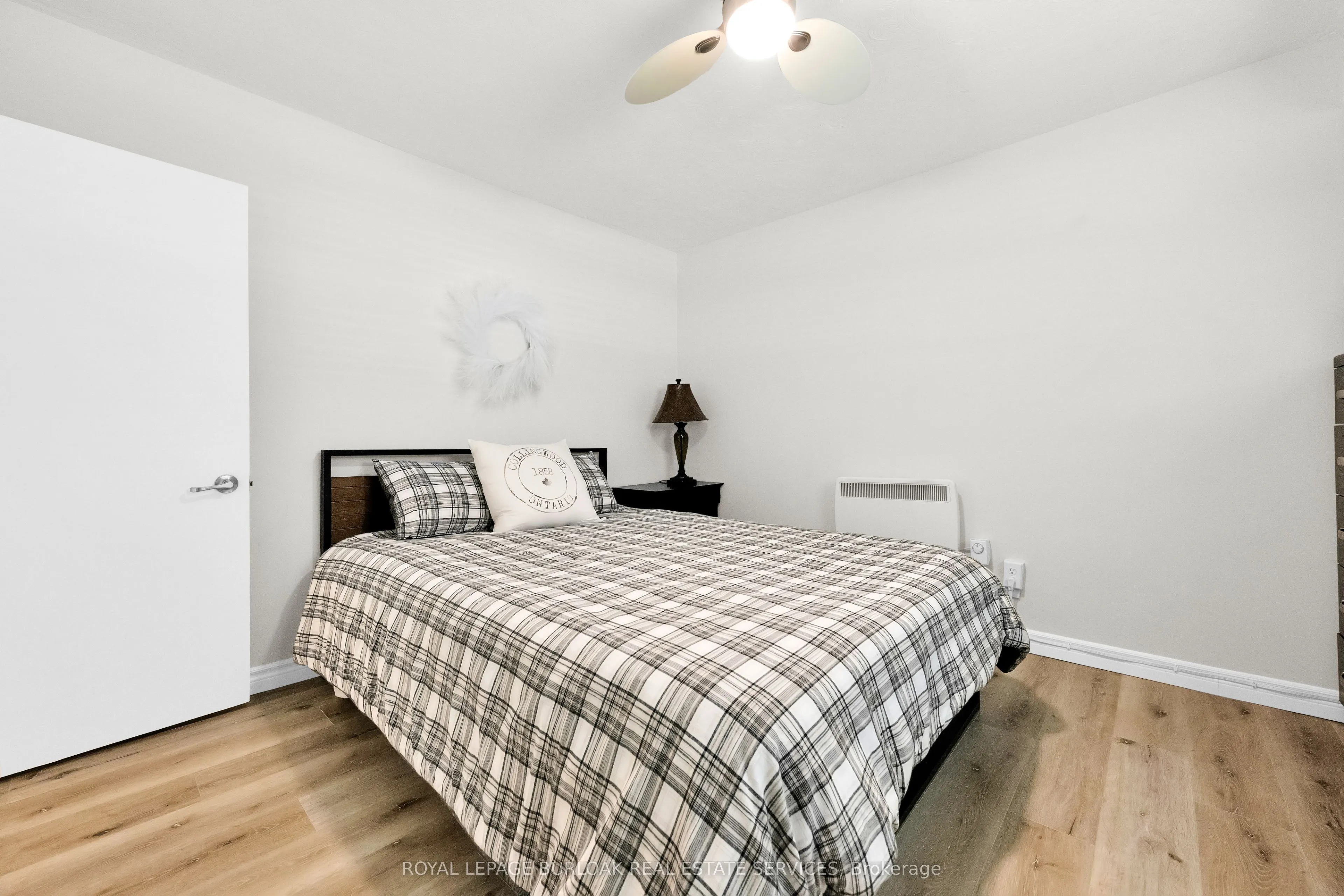 1347 Lakeshore Road, #24