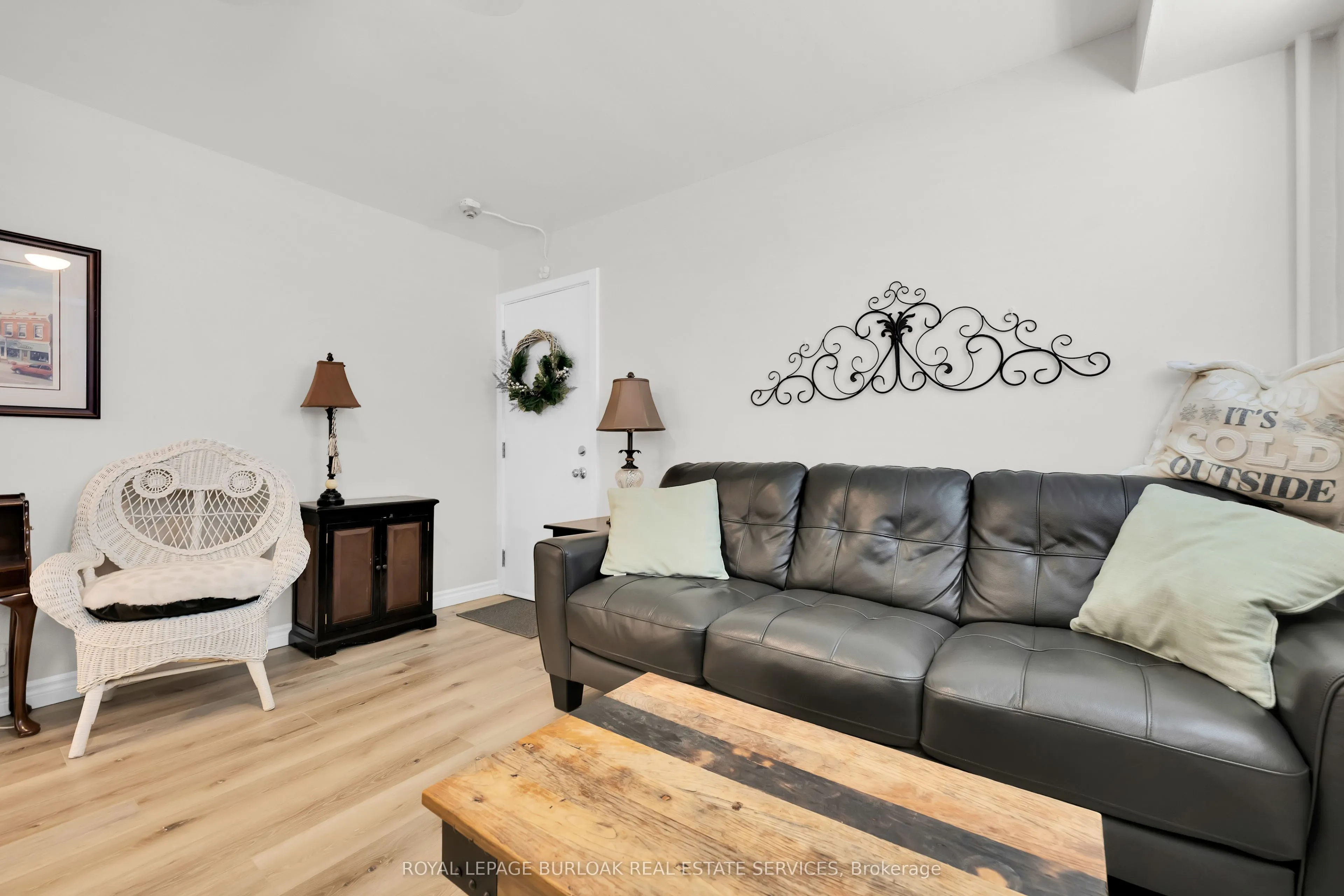 1347 Lakeshore Road, #24