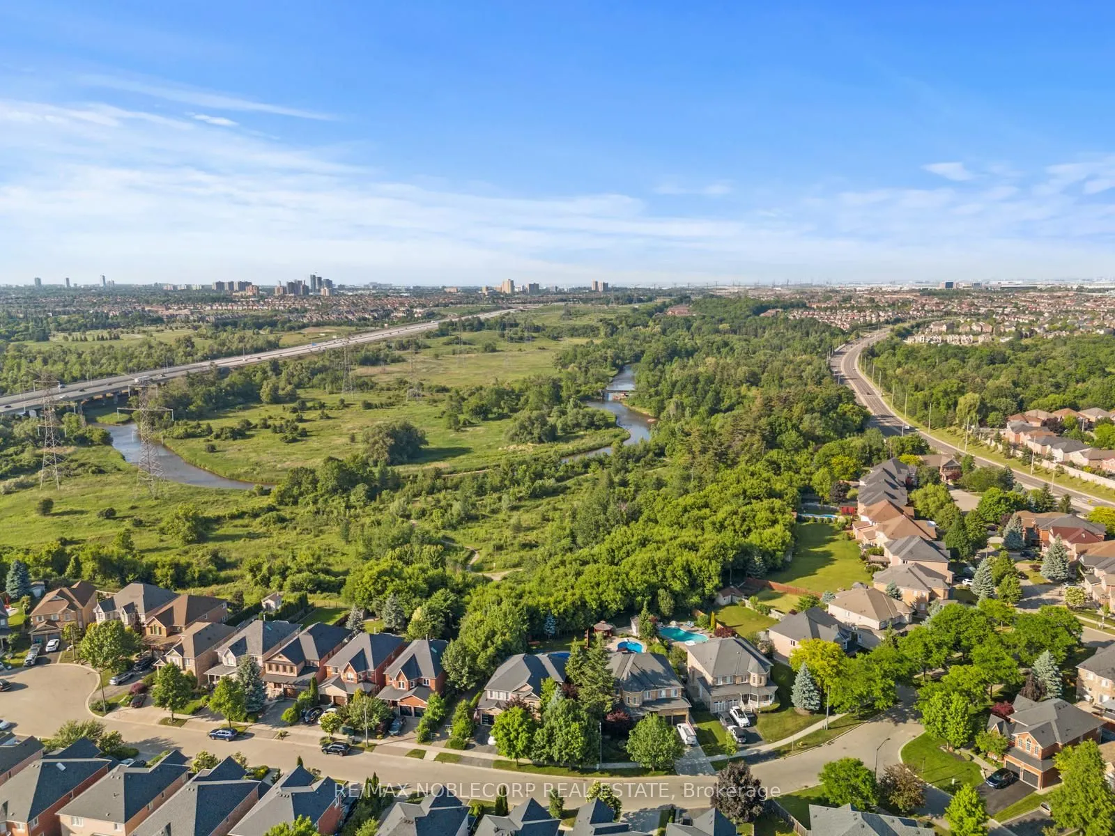 1857 Samuelson Circle