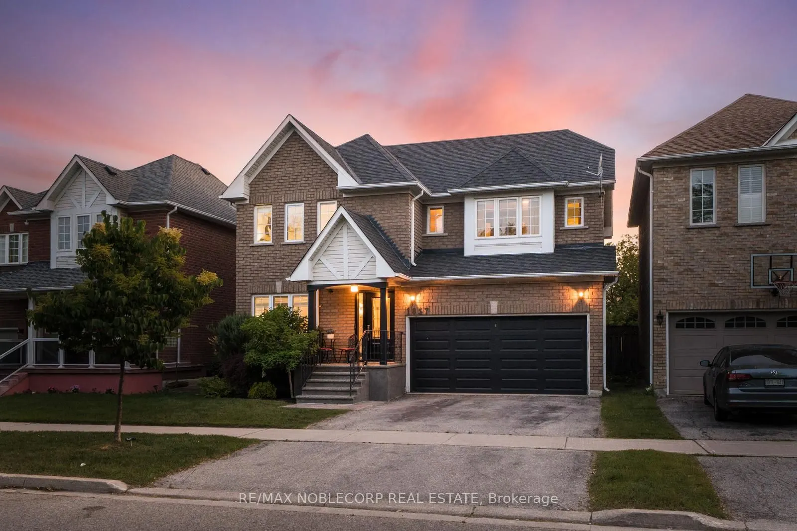 1857 Samuelson Circle