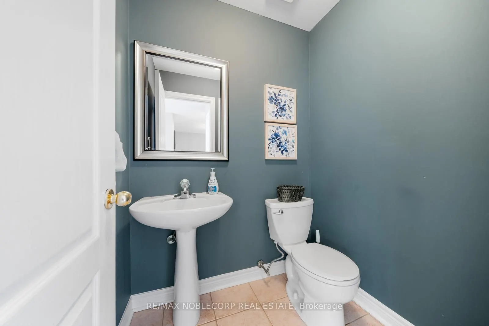 1857 Samuelson Circle