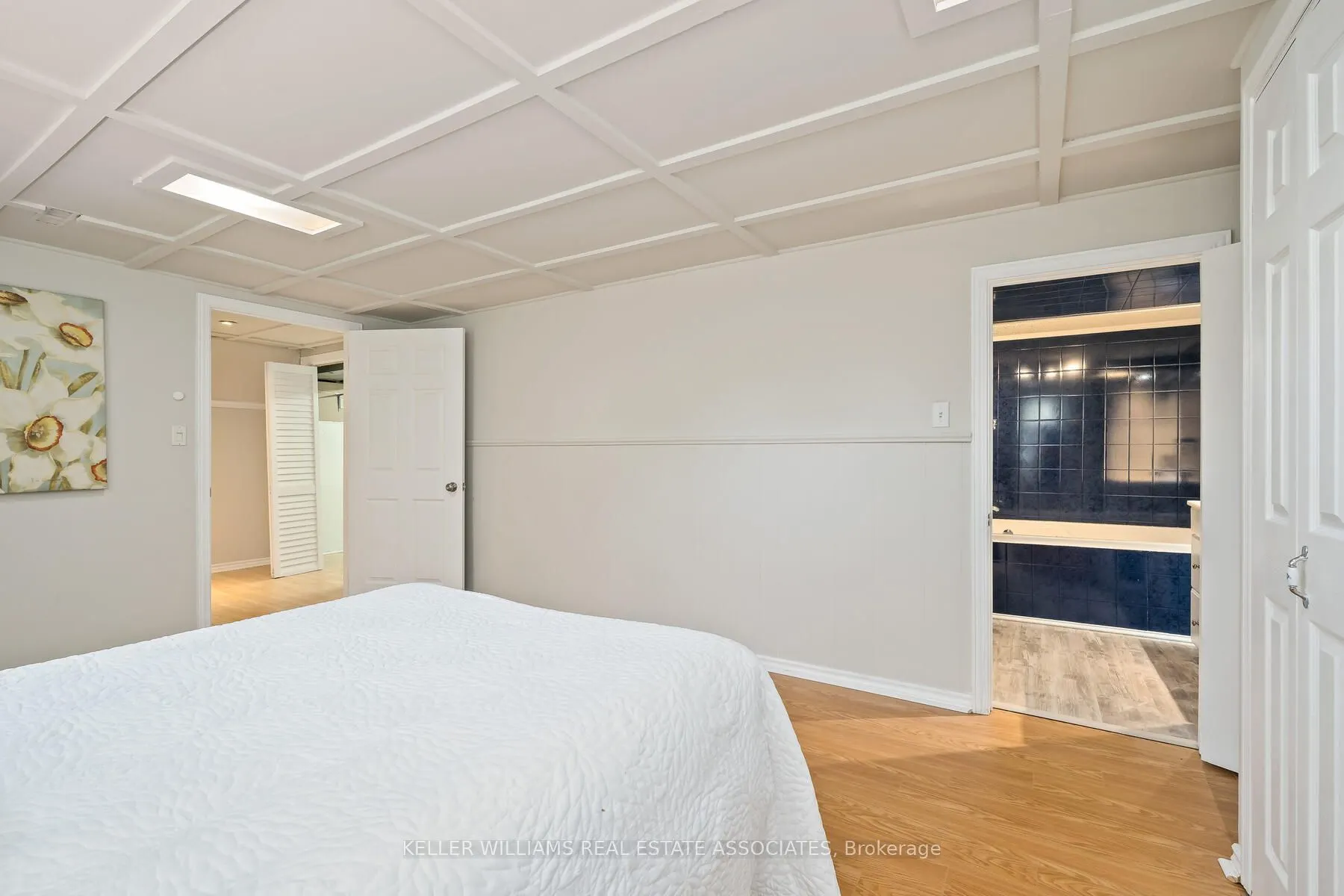 102 Moore Park Crescent