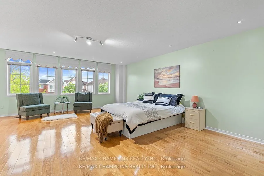30 Larkspur Road