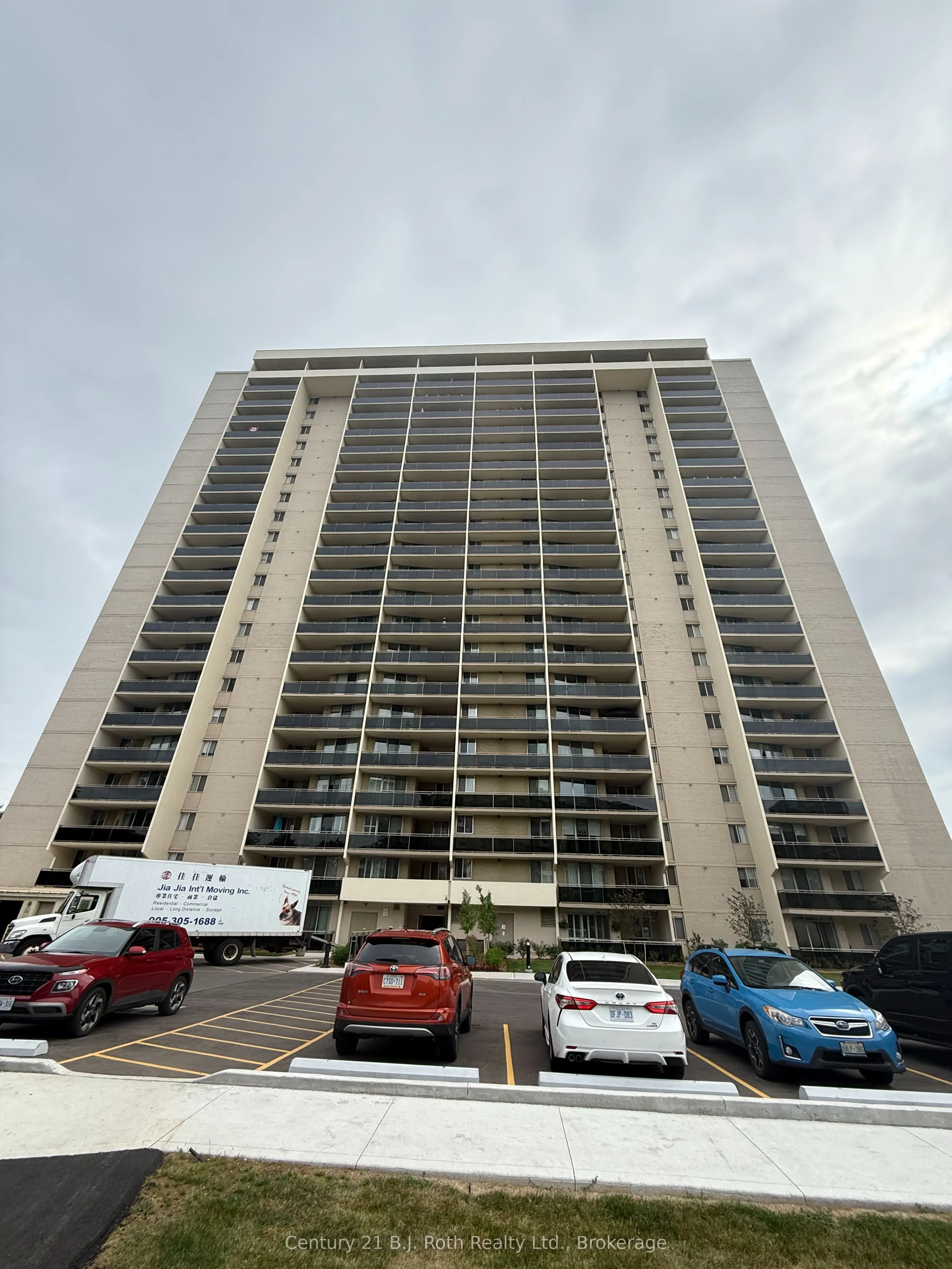 820 Burnhamthorpe Road, #2107