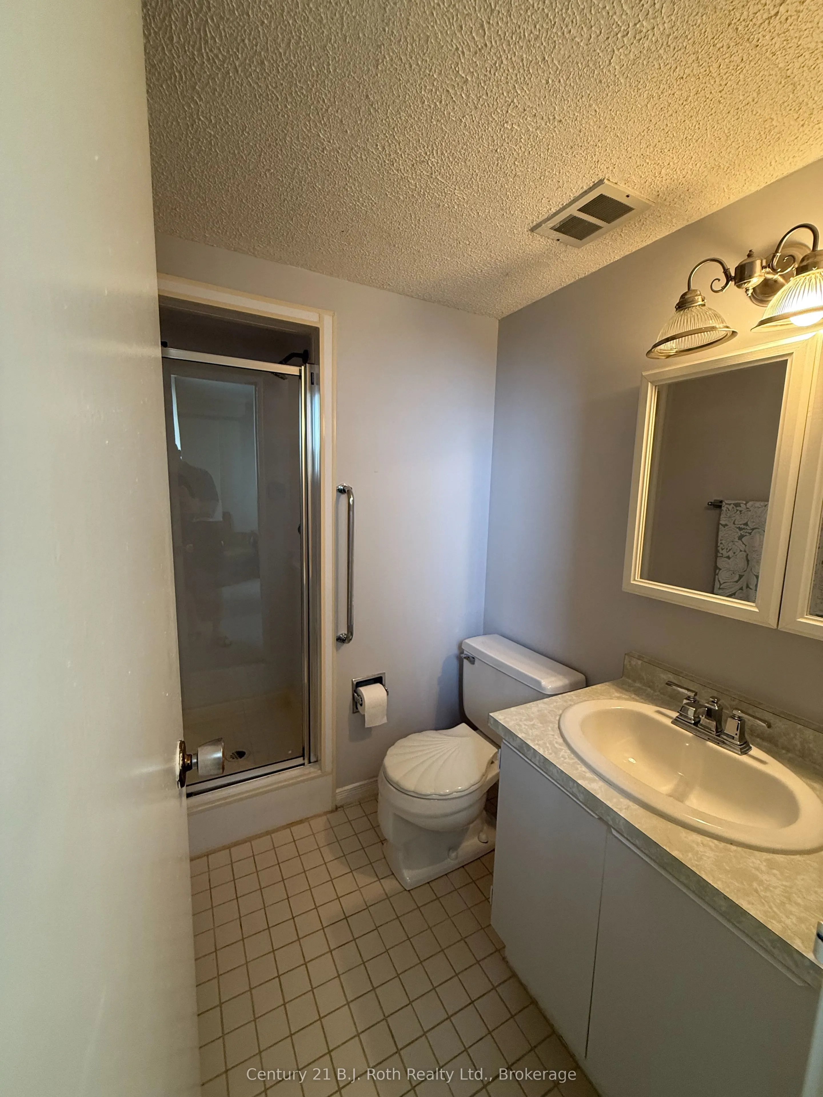 820 Burnhamthorpe Road, #2107