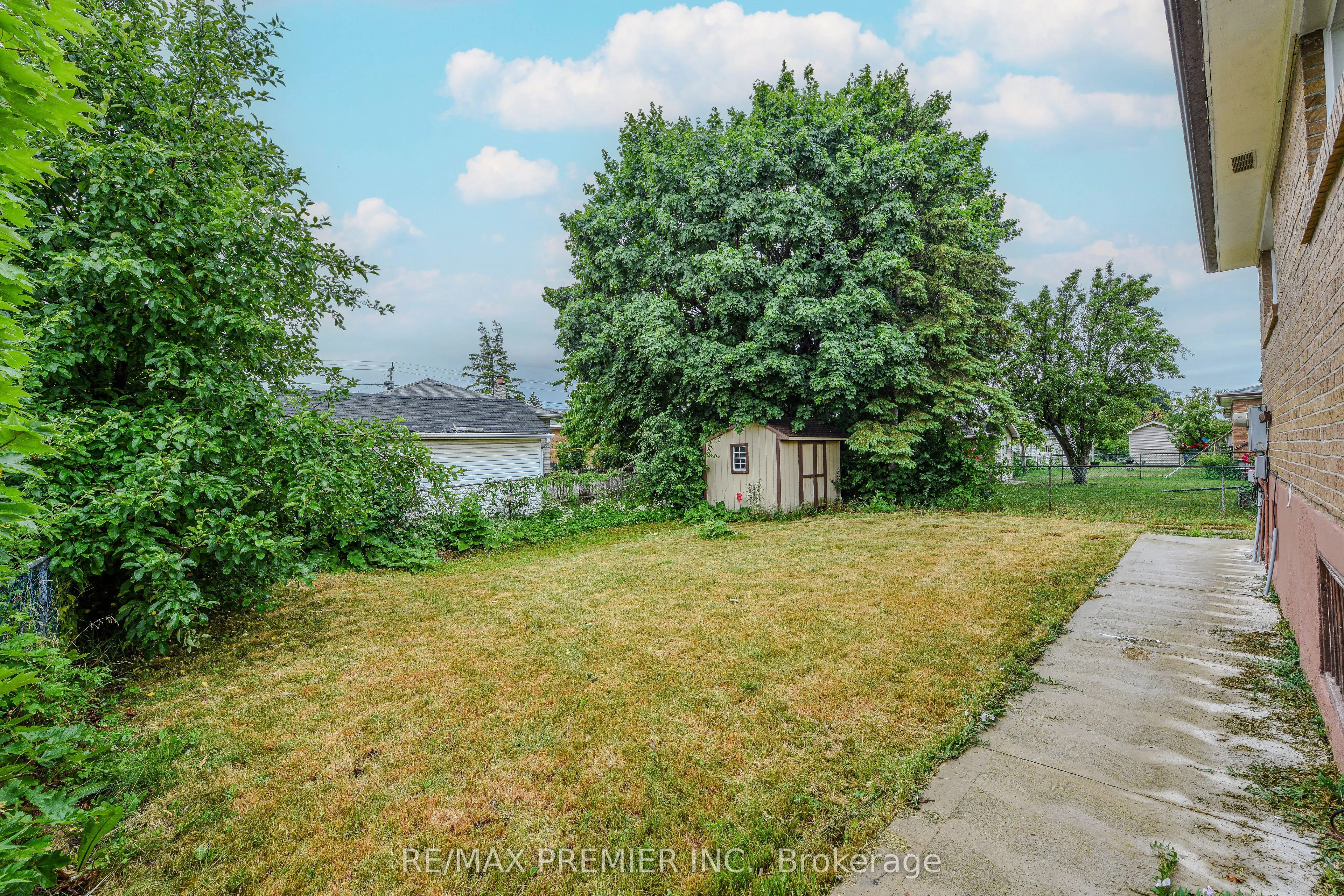 3764 Wyewood Road