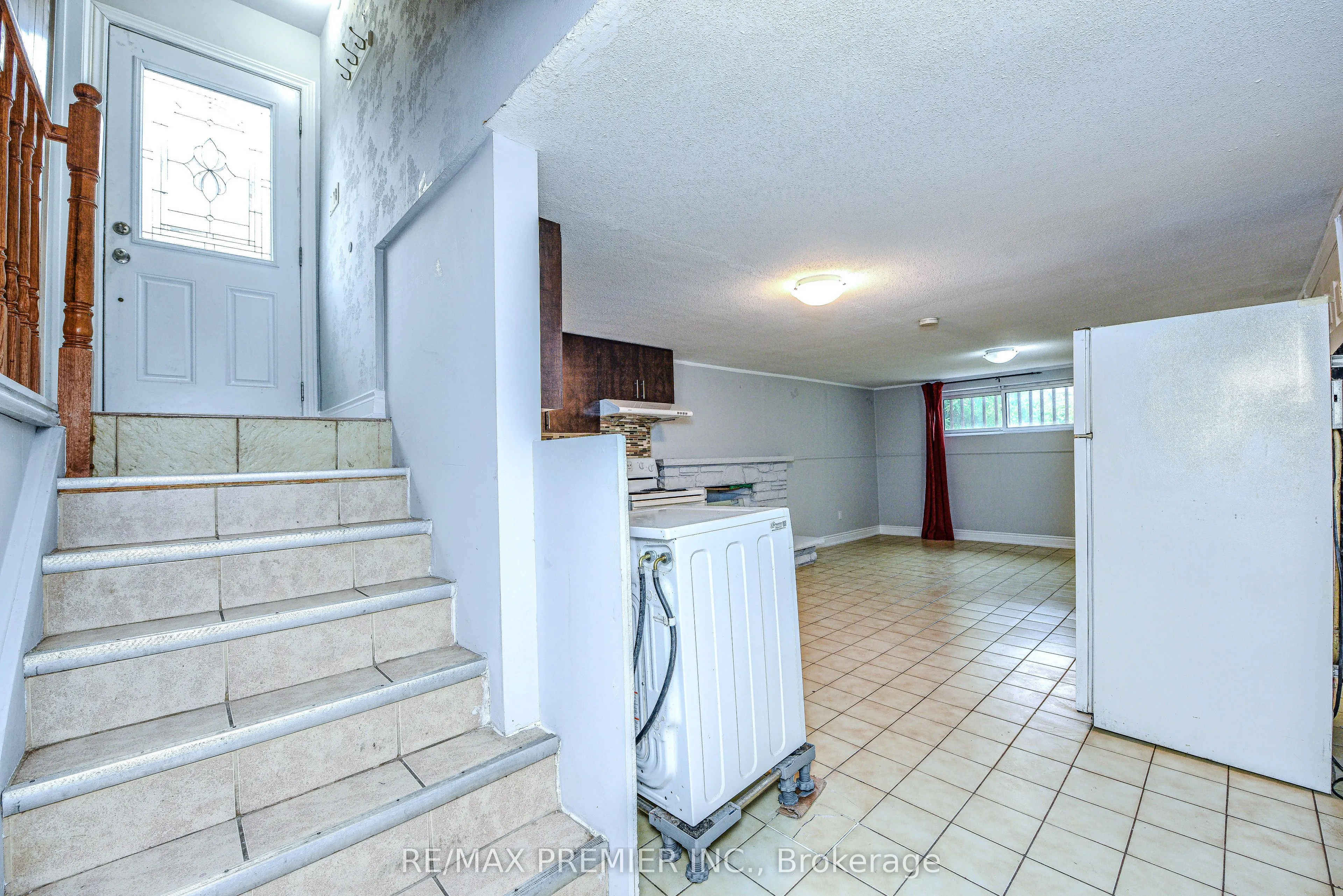 3764 Wyewood Road