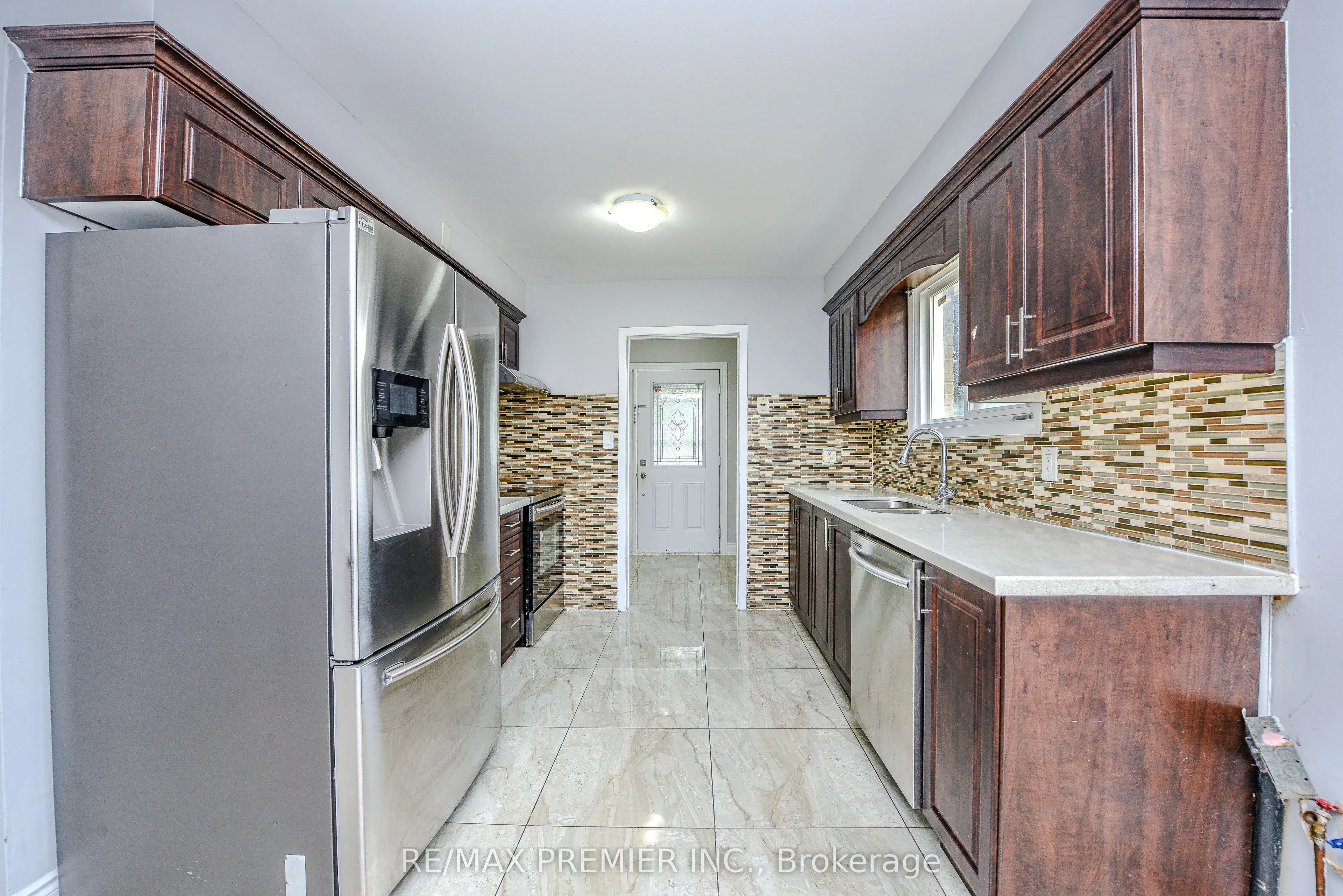 3764 Wyewood Road