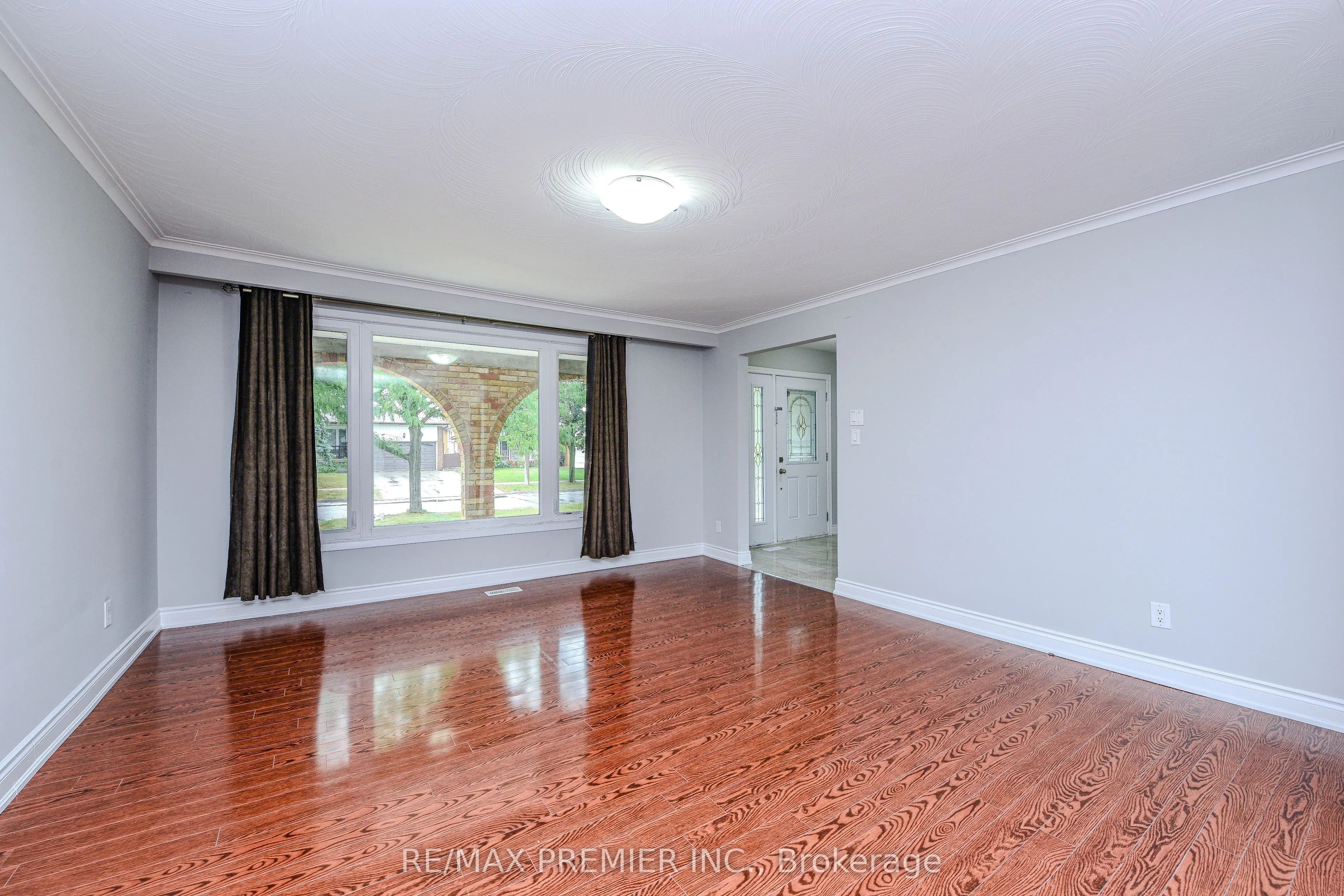 3764 Wyewood Road