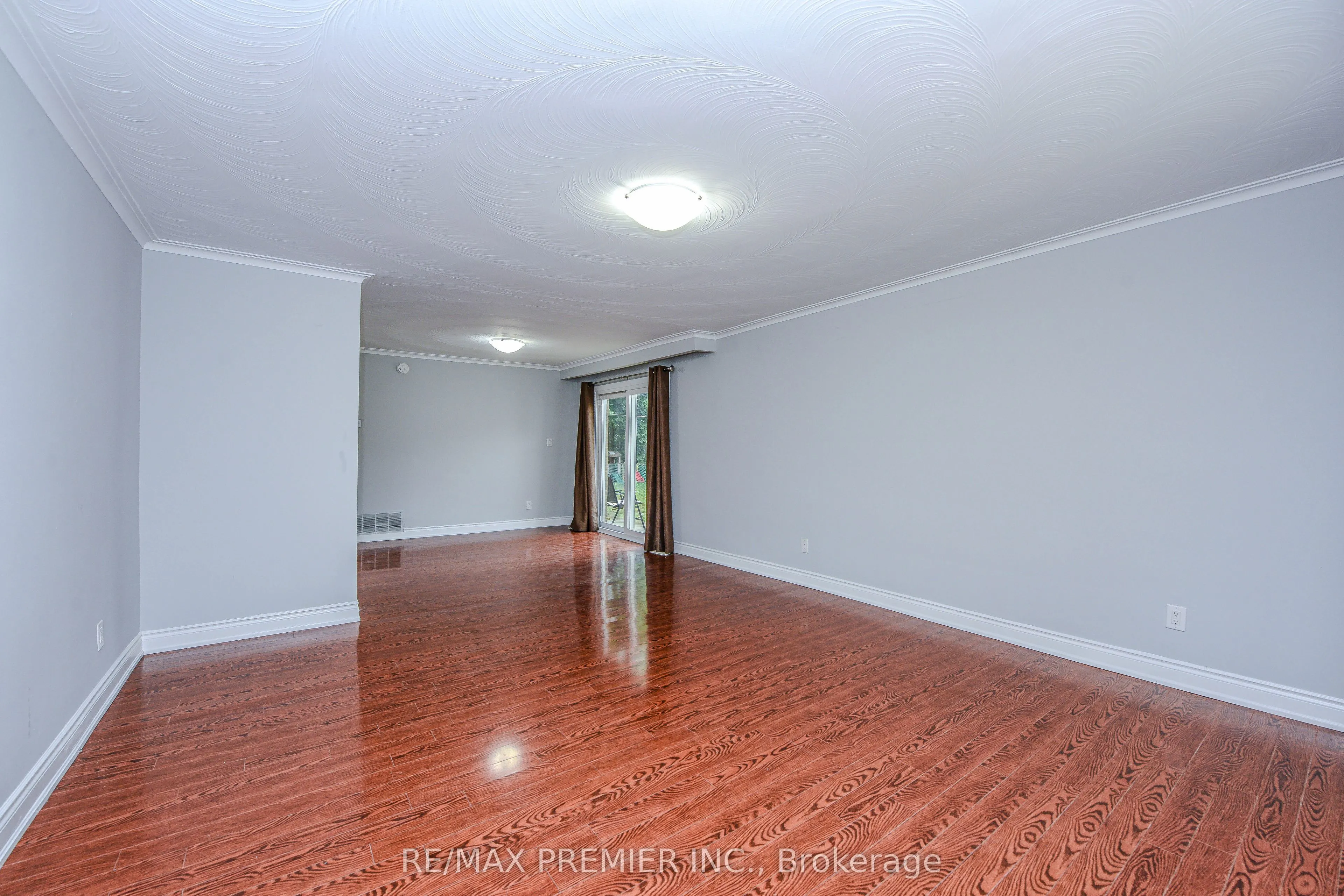 3764 Wyewood Road