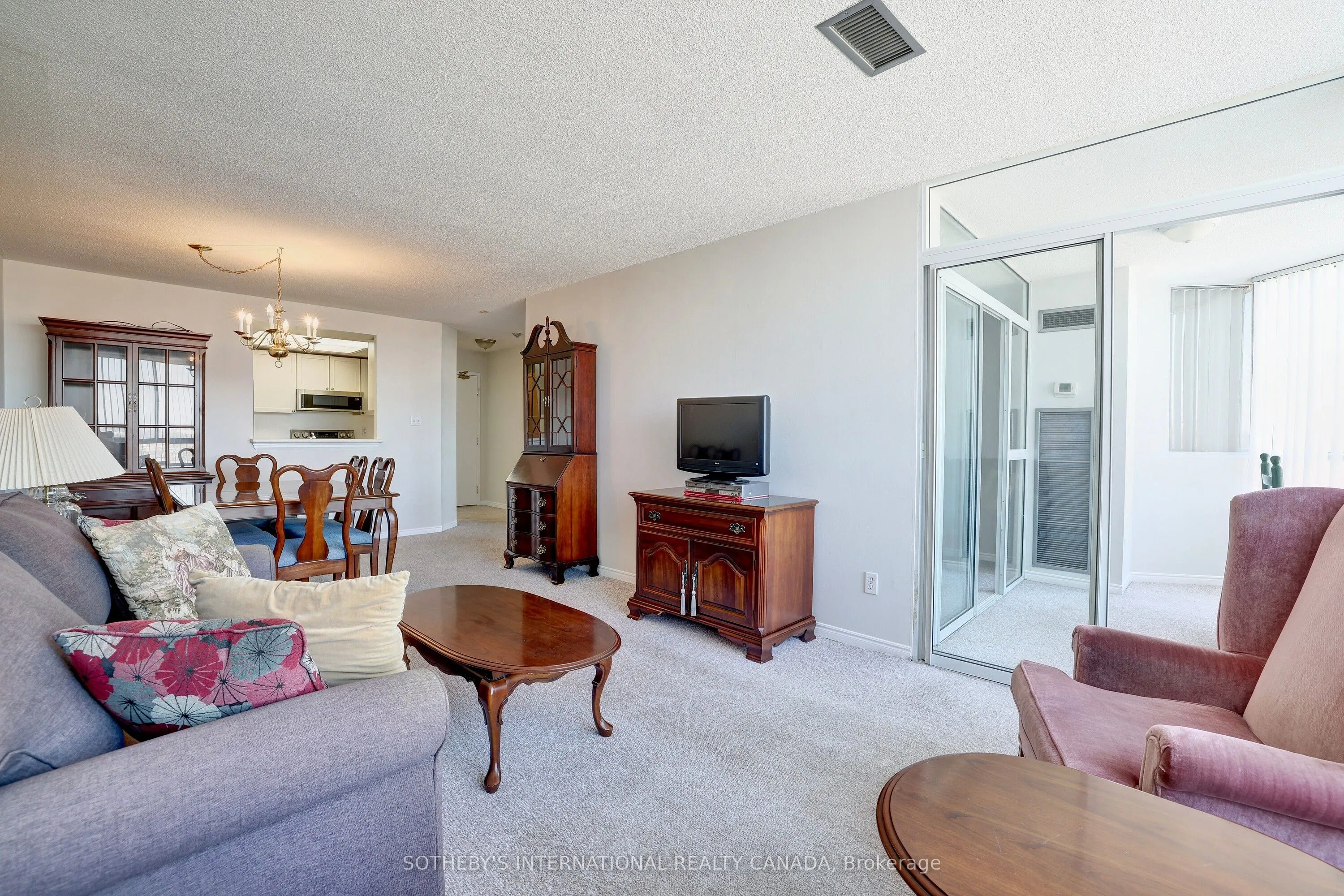 1001 Cedarglen Gate, #PH04