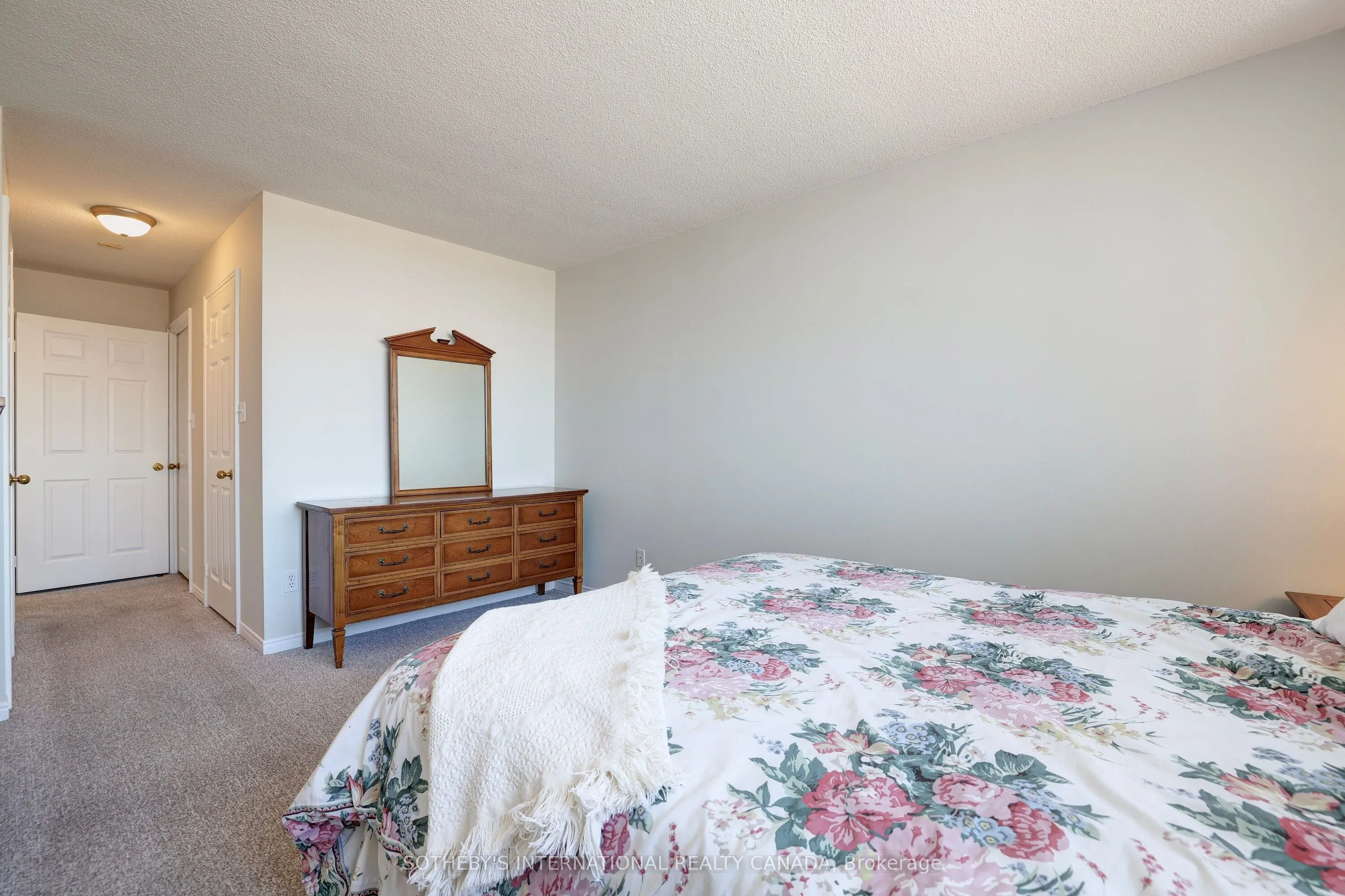 1001 Cedarglen Gate, #PH04