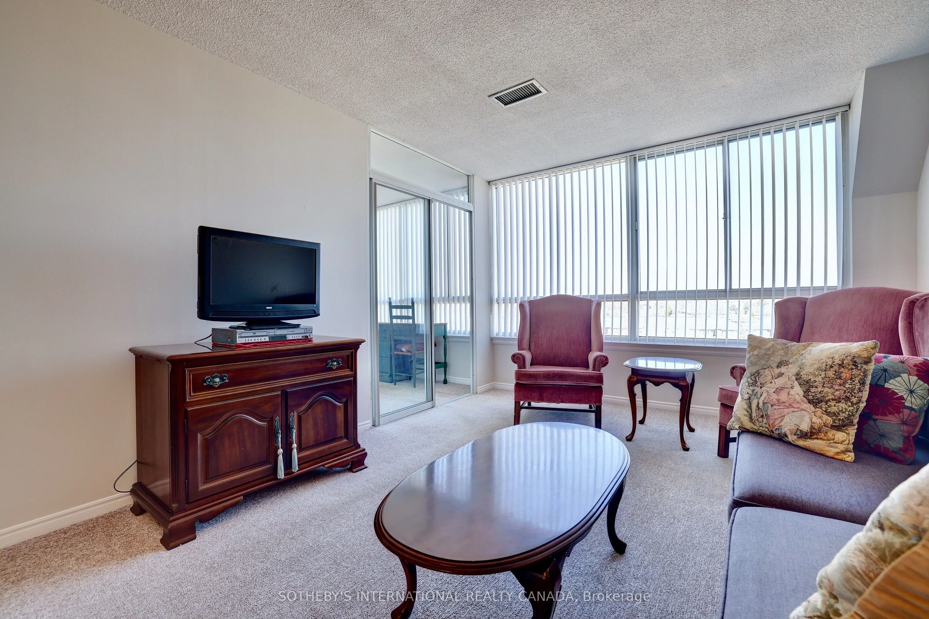 1001 Cedarglen Gate, #PH04