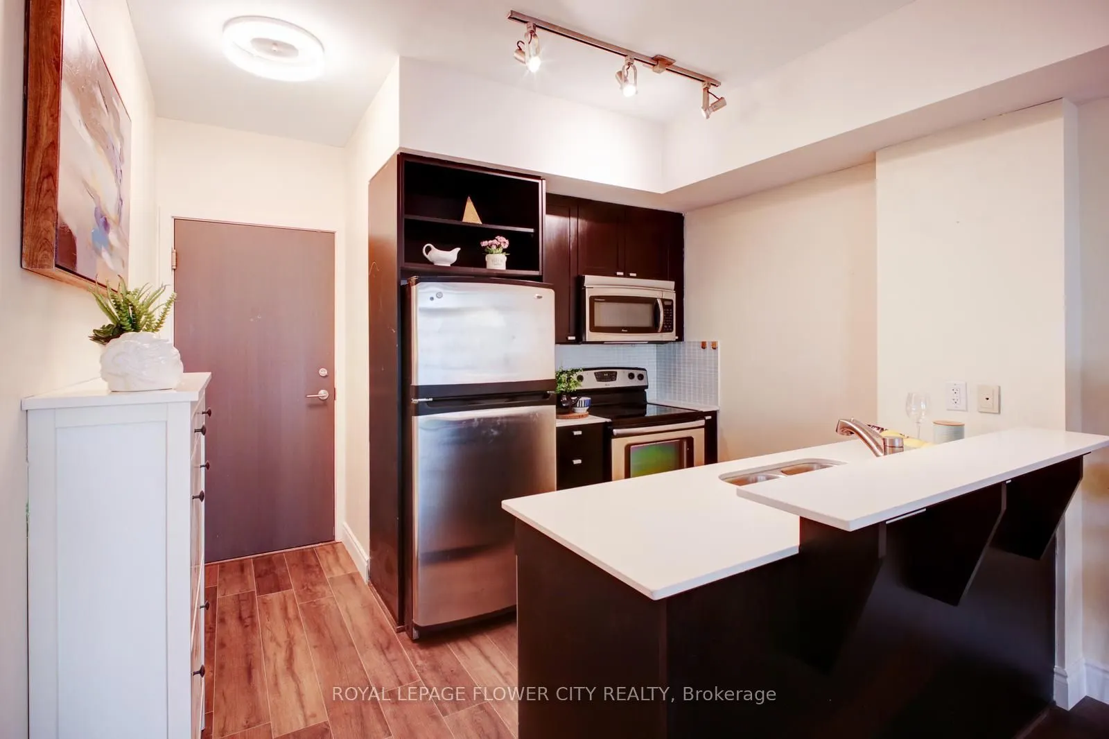 103 The Queensway Avenue, #2407