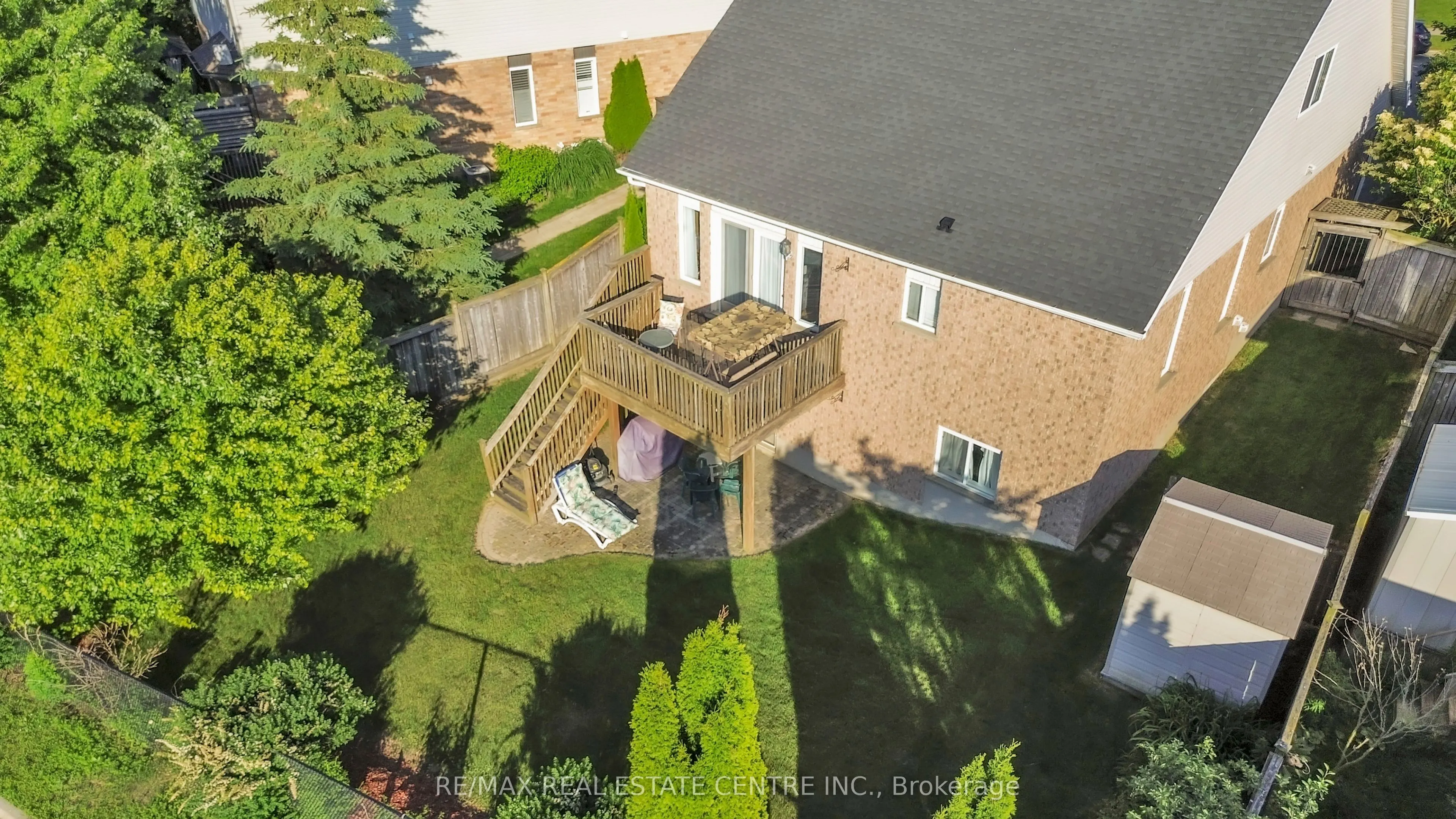 35 Cameron Court