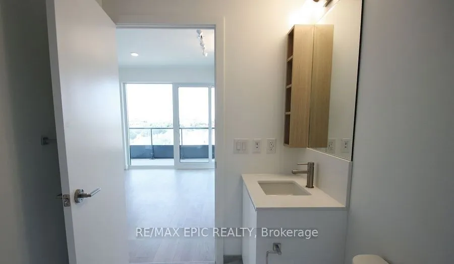 1100 Sheppard Street W #928
