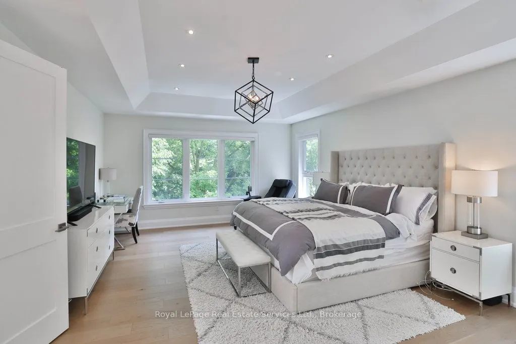 182 Charnwood Drive