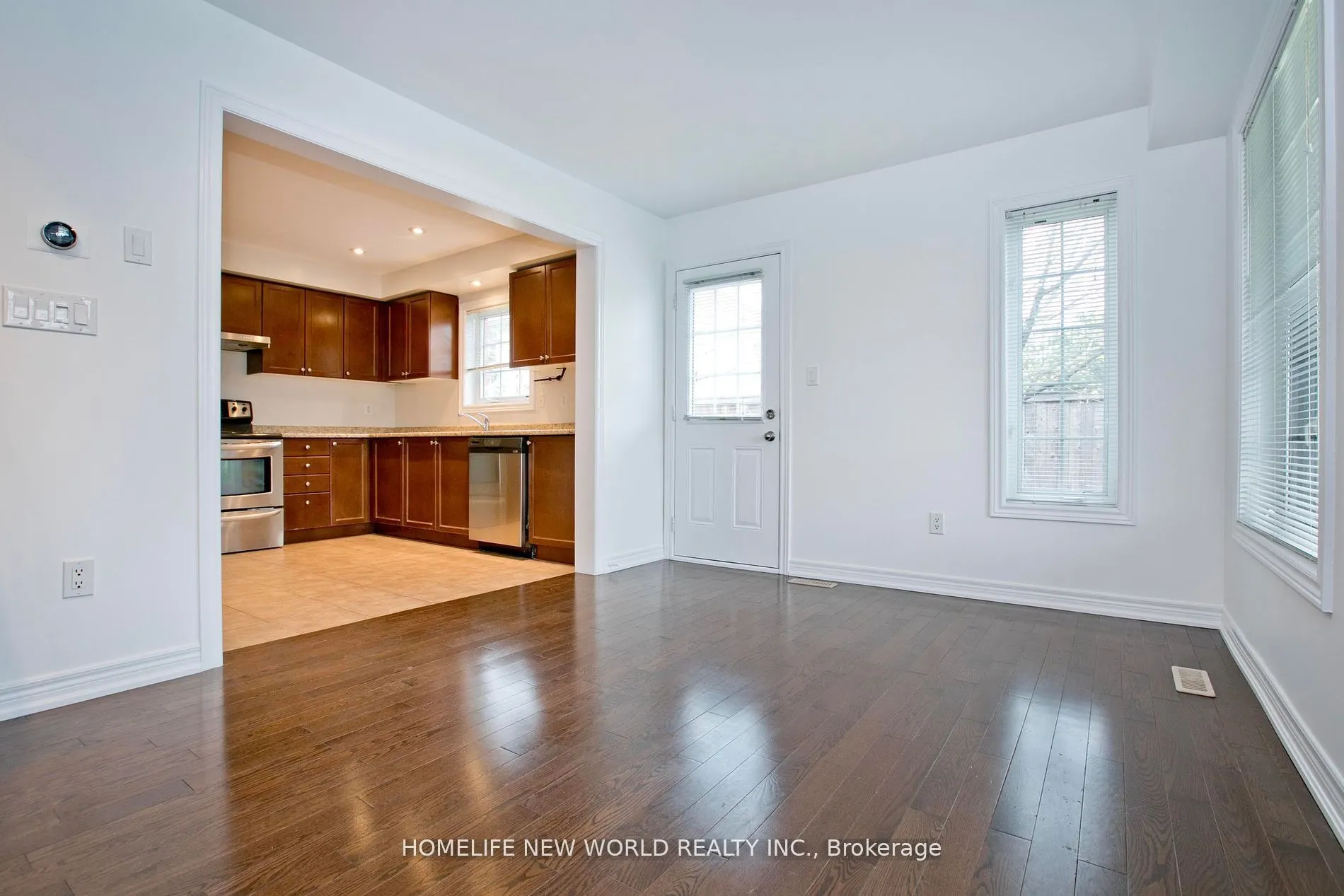 3040 Fifth Line W, #1