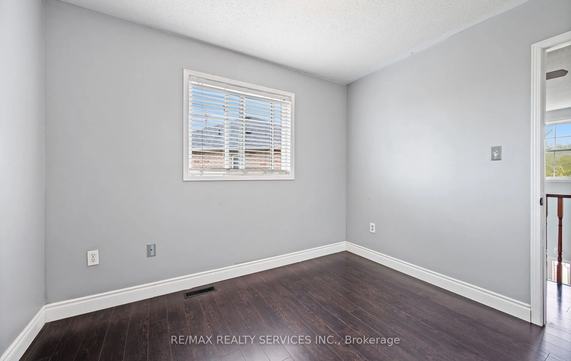 74 Earl Grey Crescent