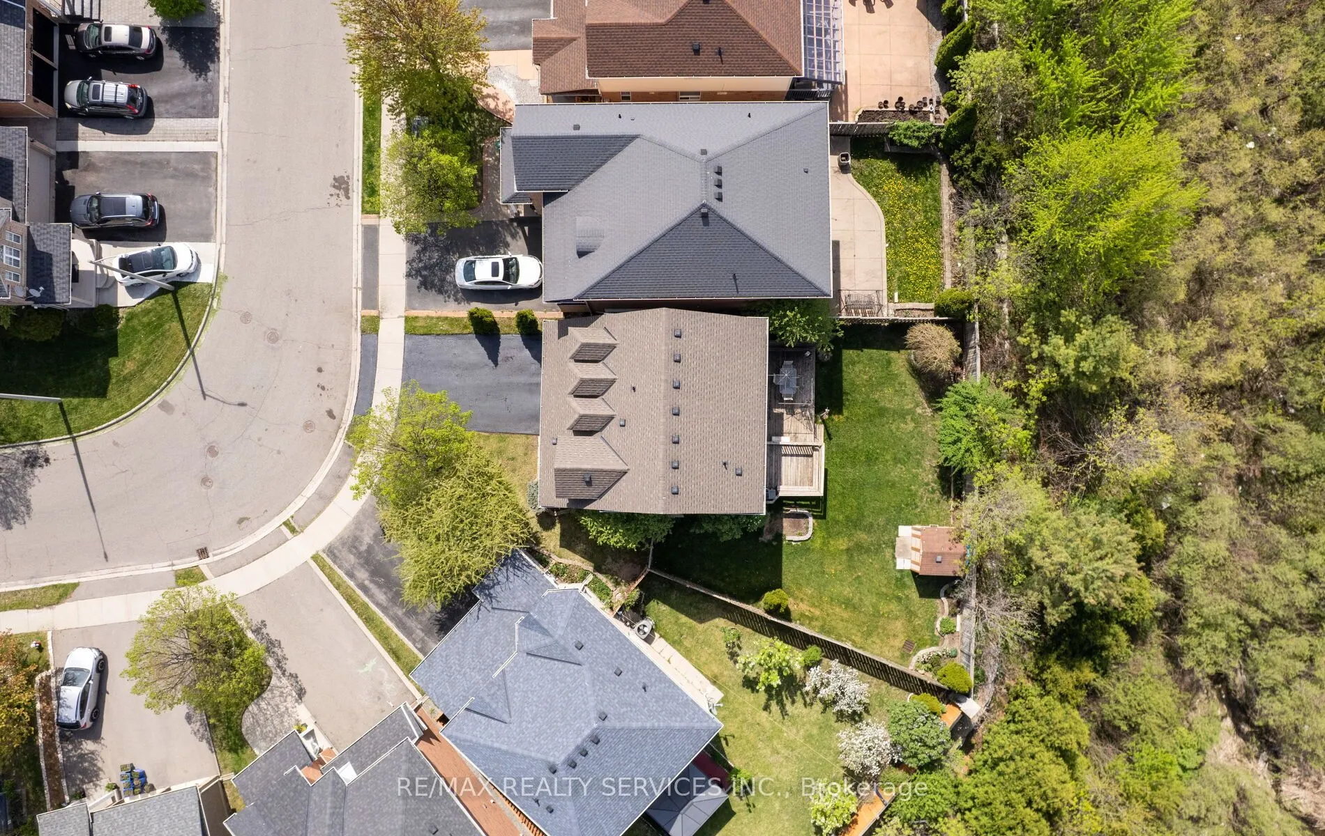 74 Earl Grey Crescent