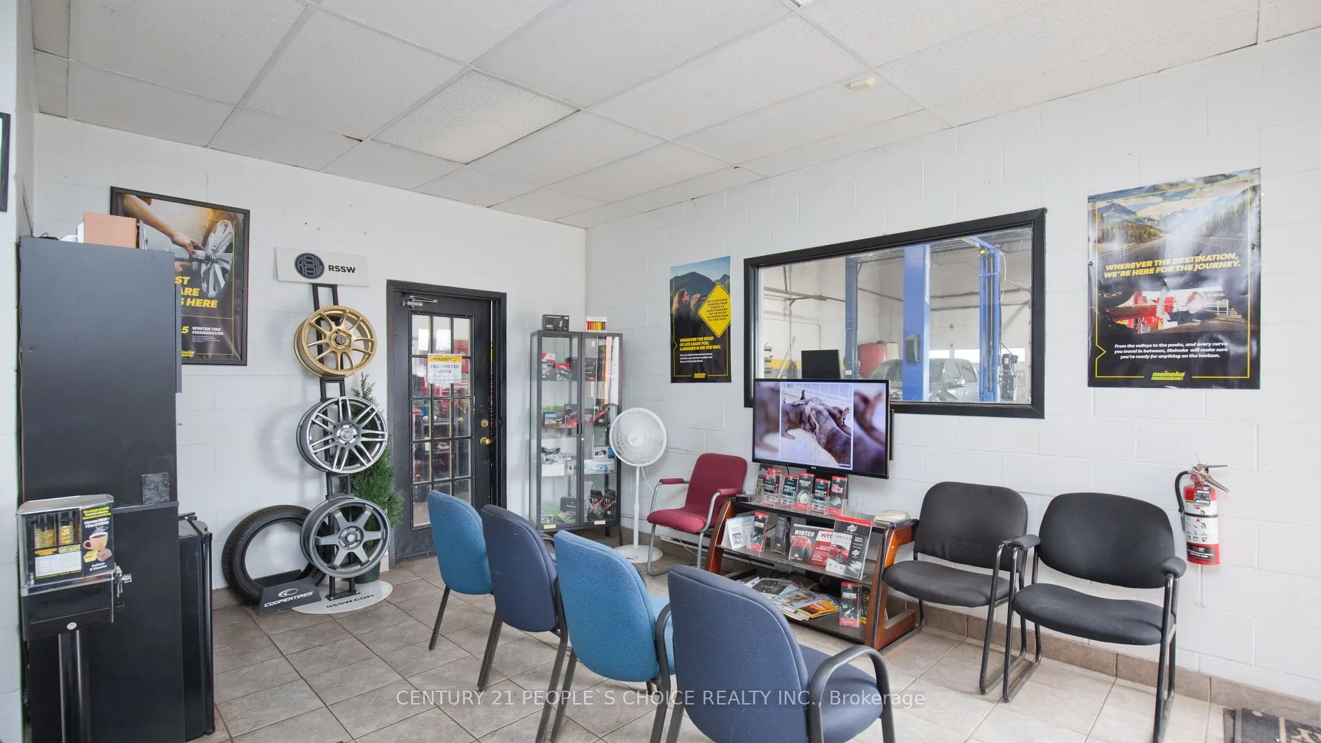 6588 Finch Avenue W, #unit 2