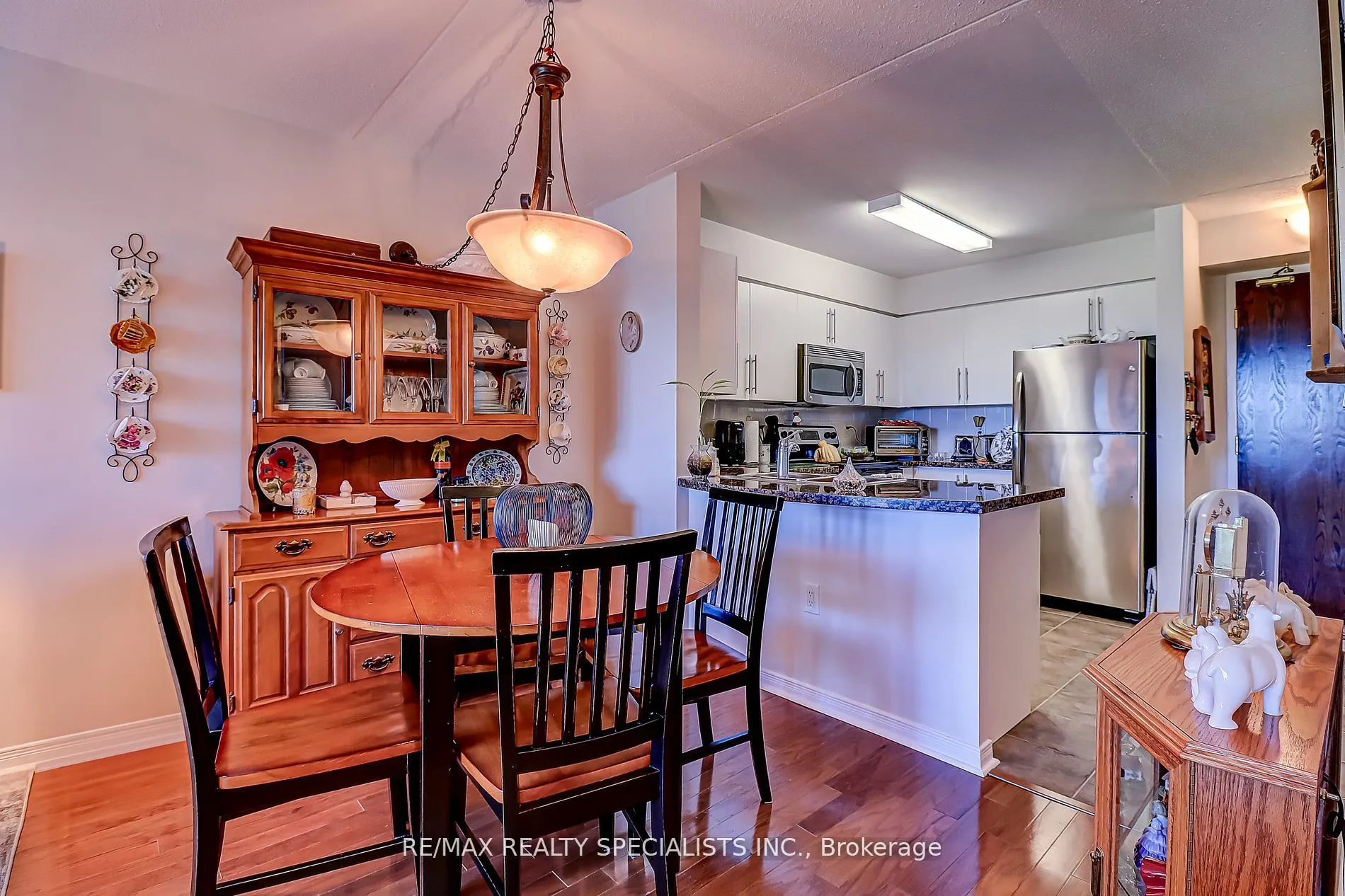 55 Via Rosedale, #201
