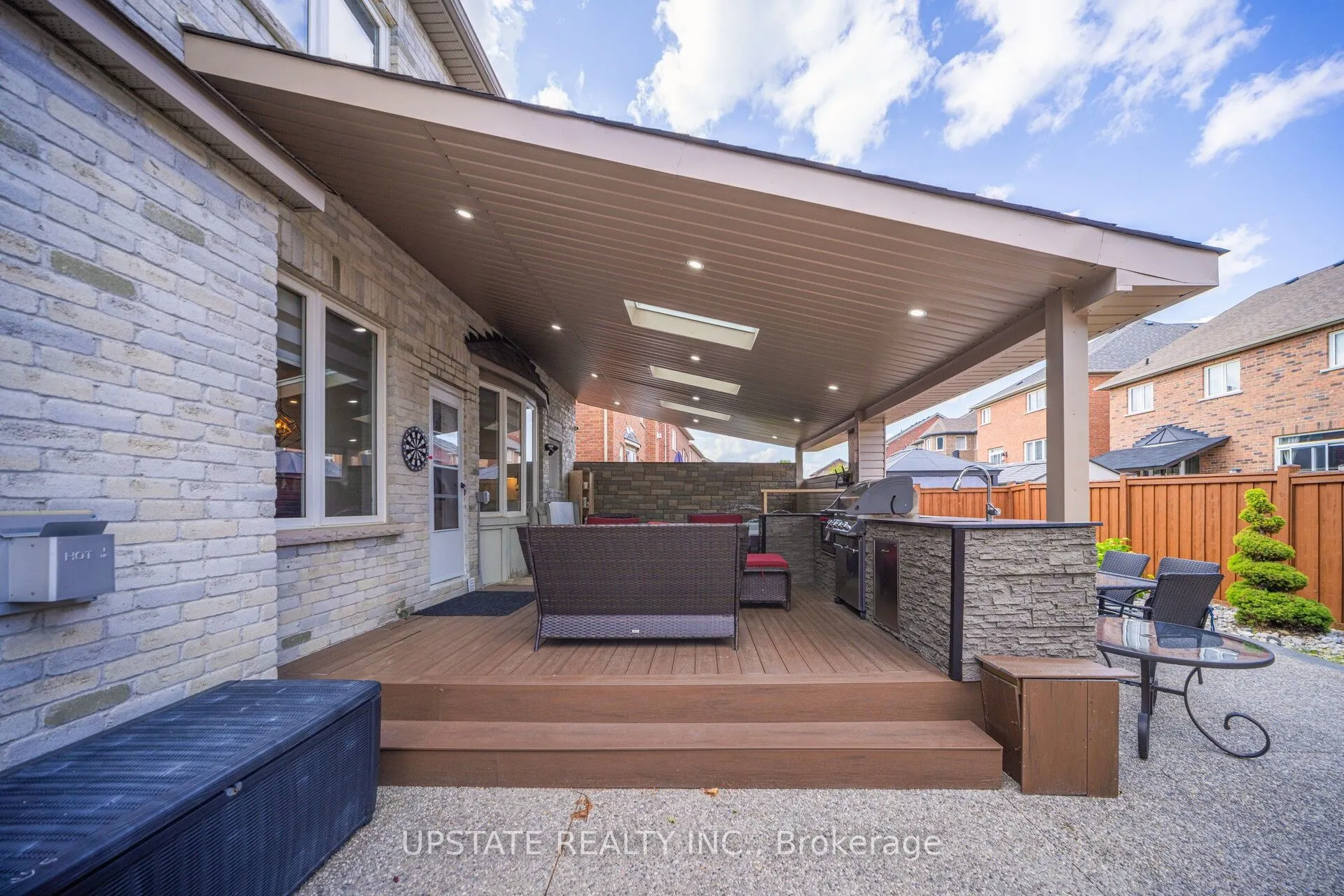32 Cottonfield Circle