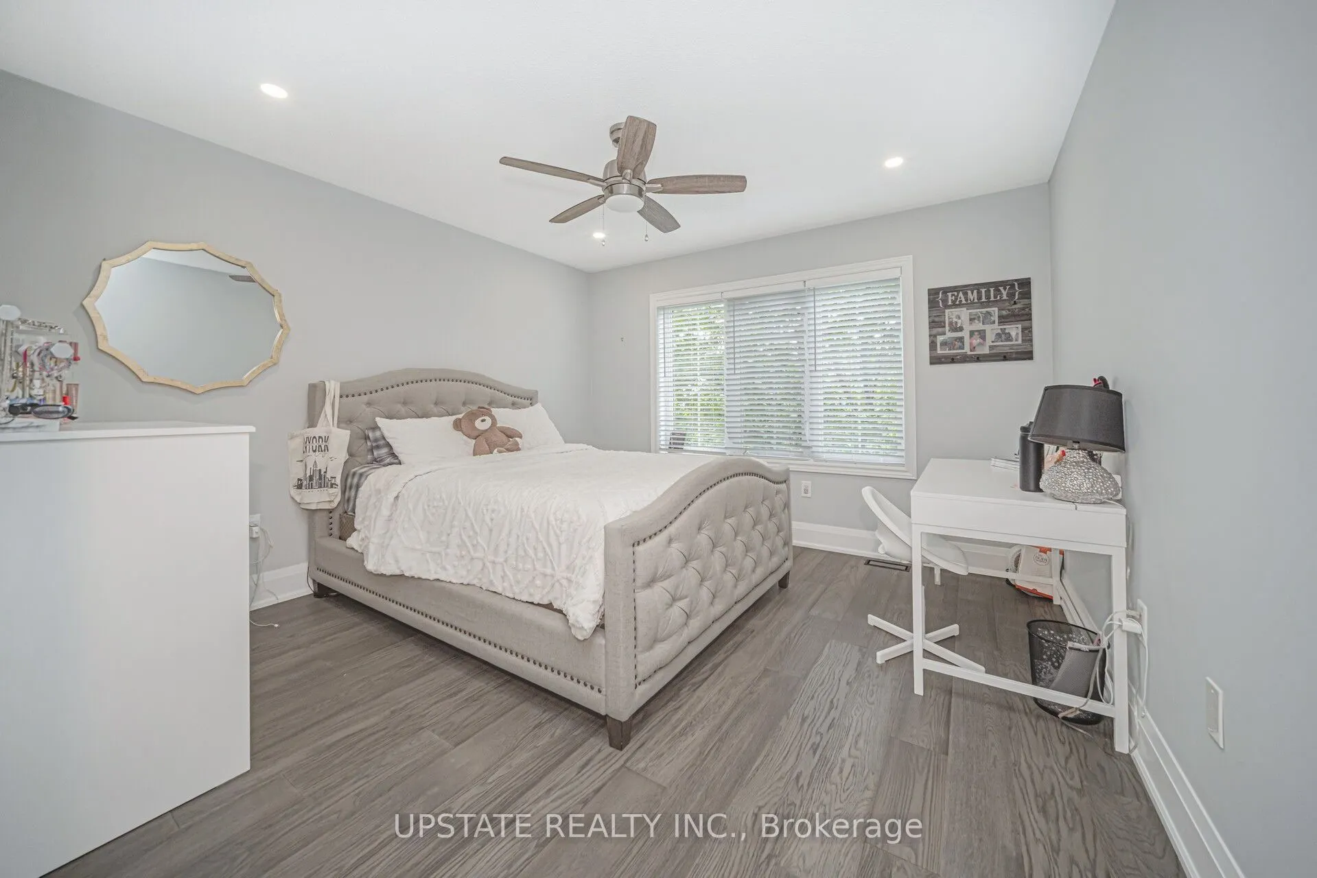 32 Cottonfield Circle