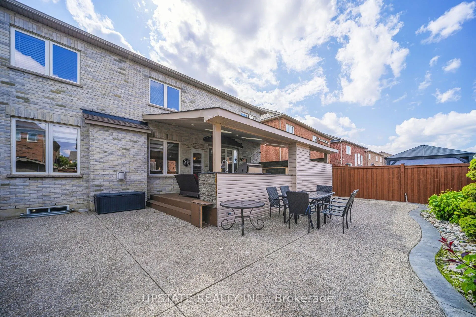32 Cottonfield Circle