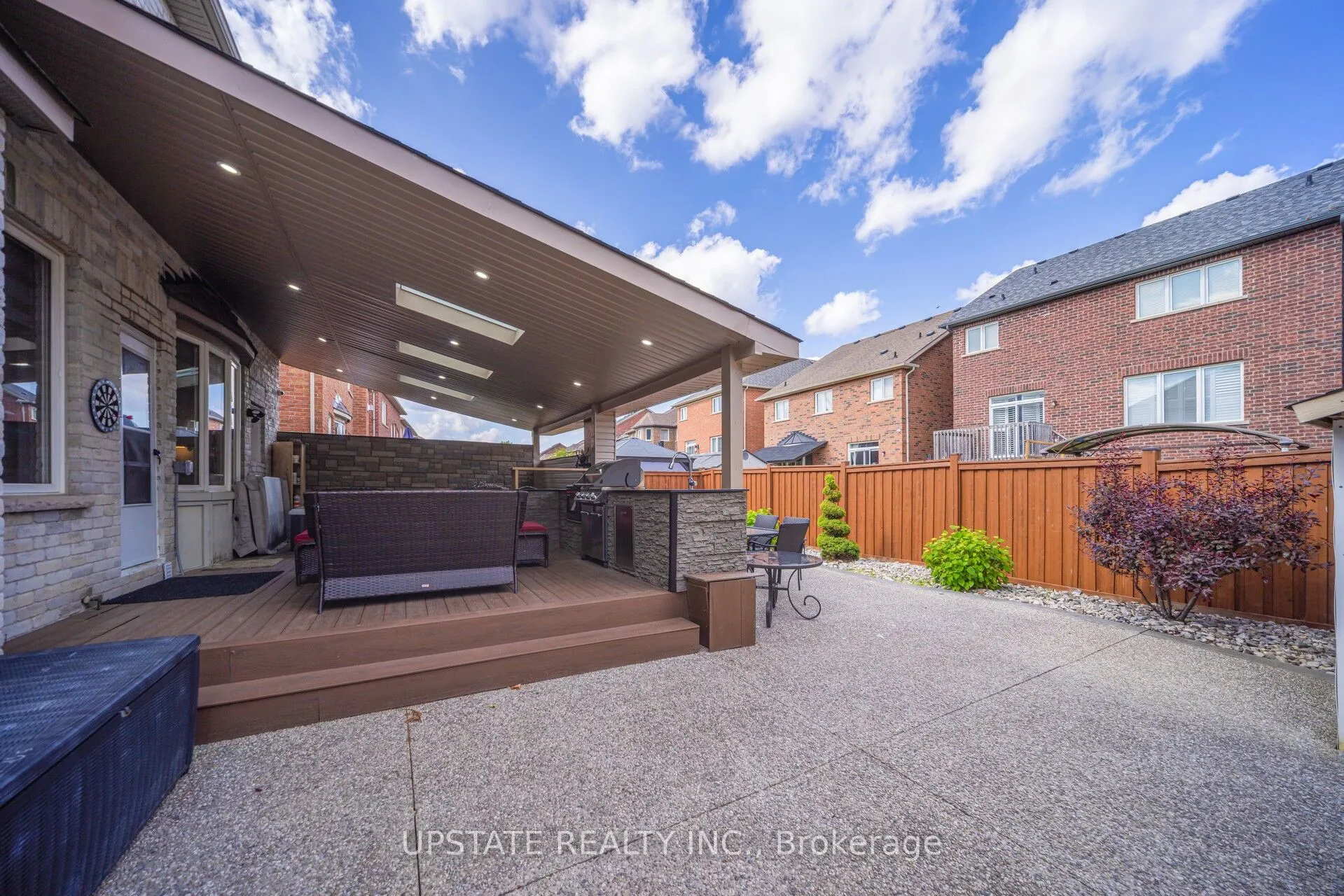 32 Cottonfield Circle
