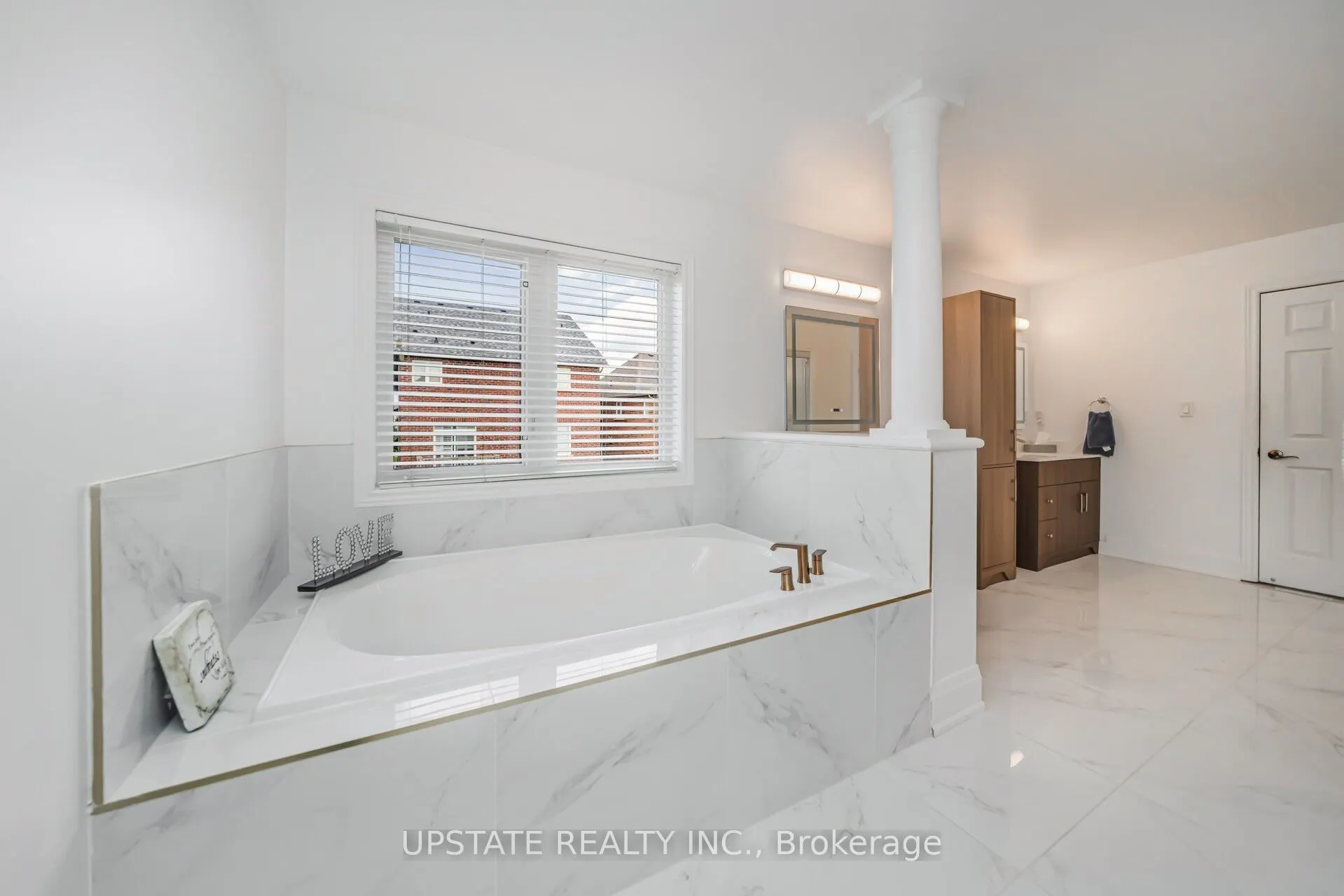 32 Cottonfield Circle