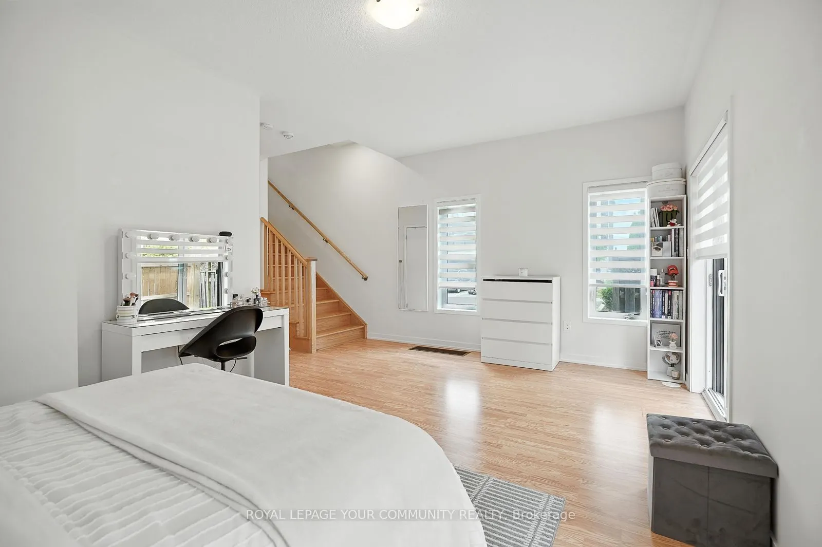 19 Heathrow Lane