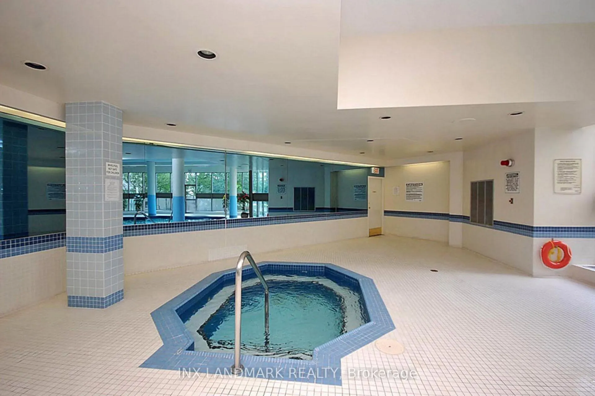 330 Rathburn Road W #2008