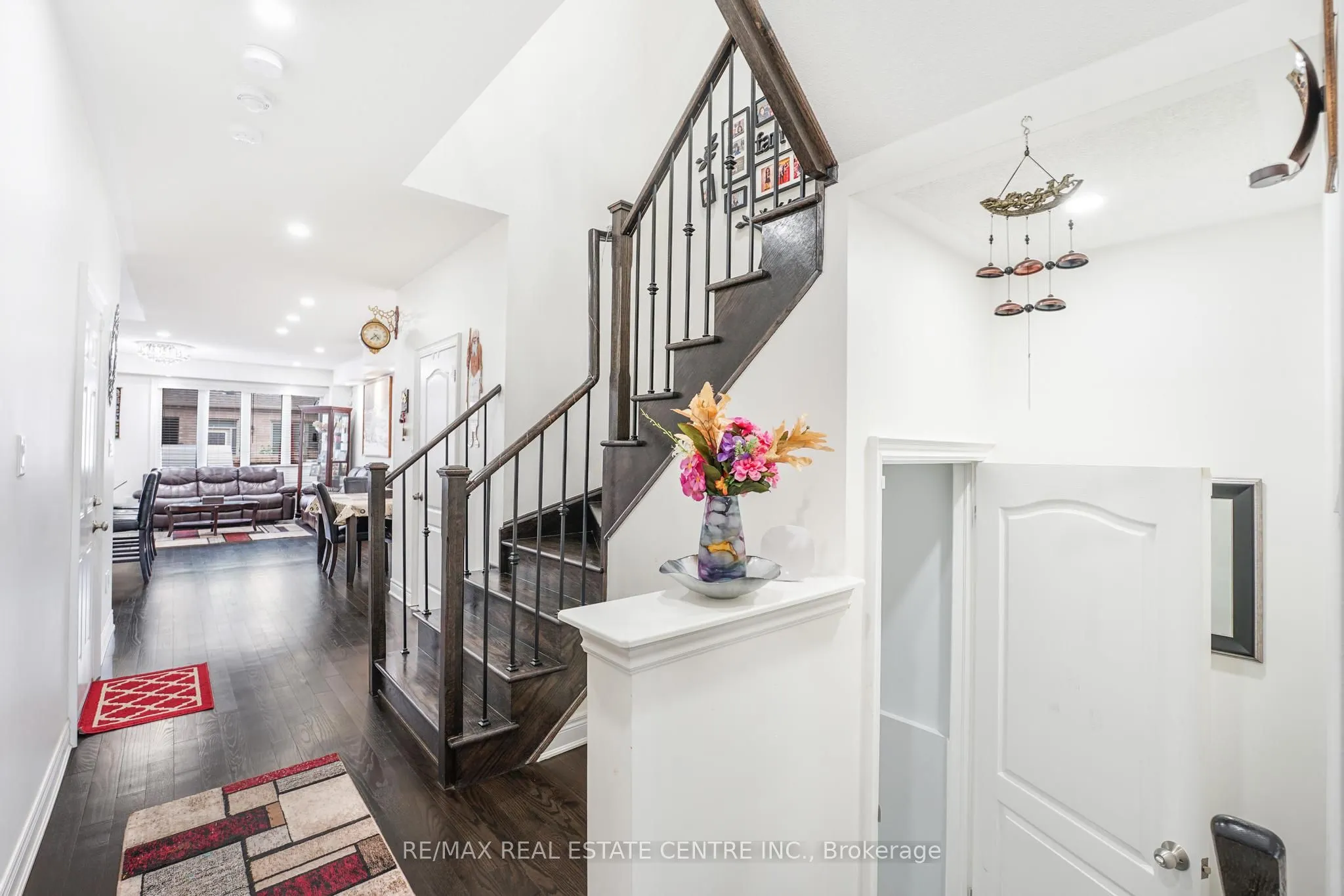 474 Sheaffe Place