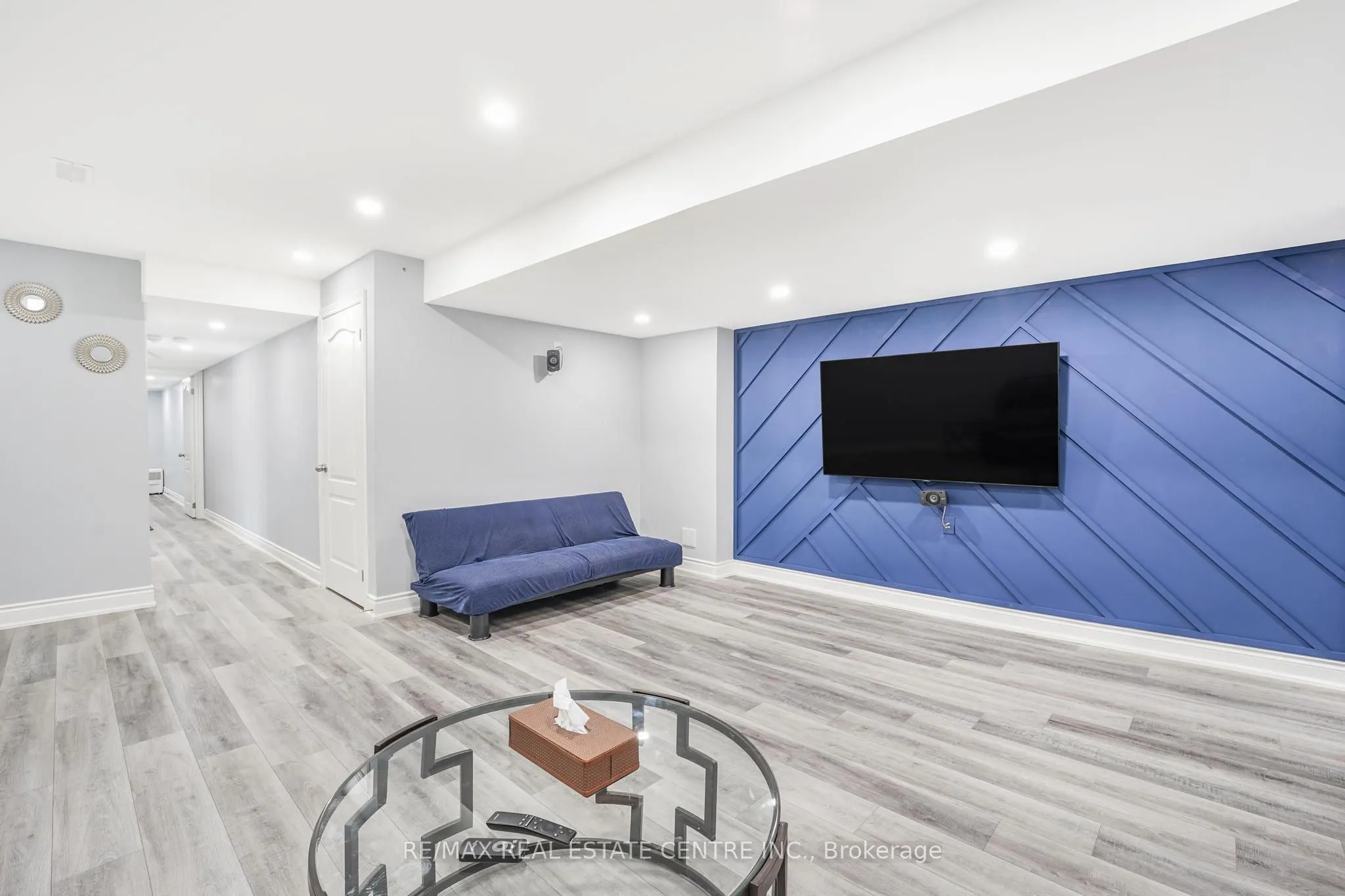 474 Sheaffe Place