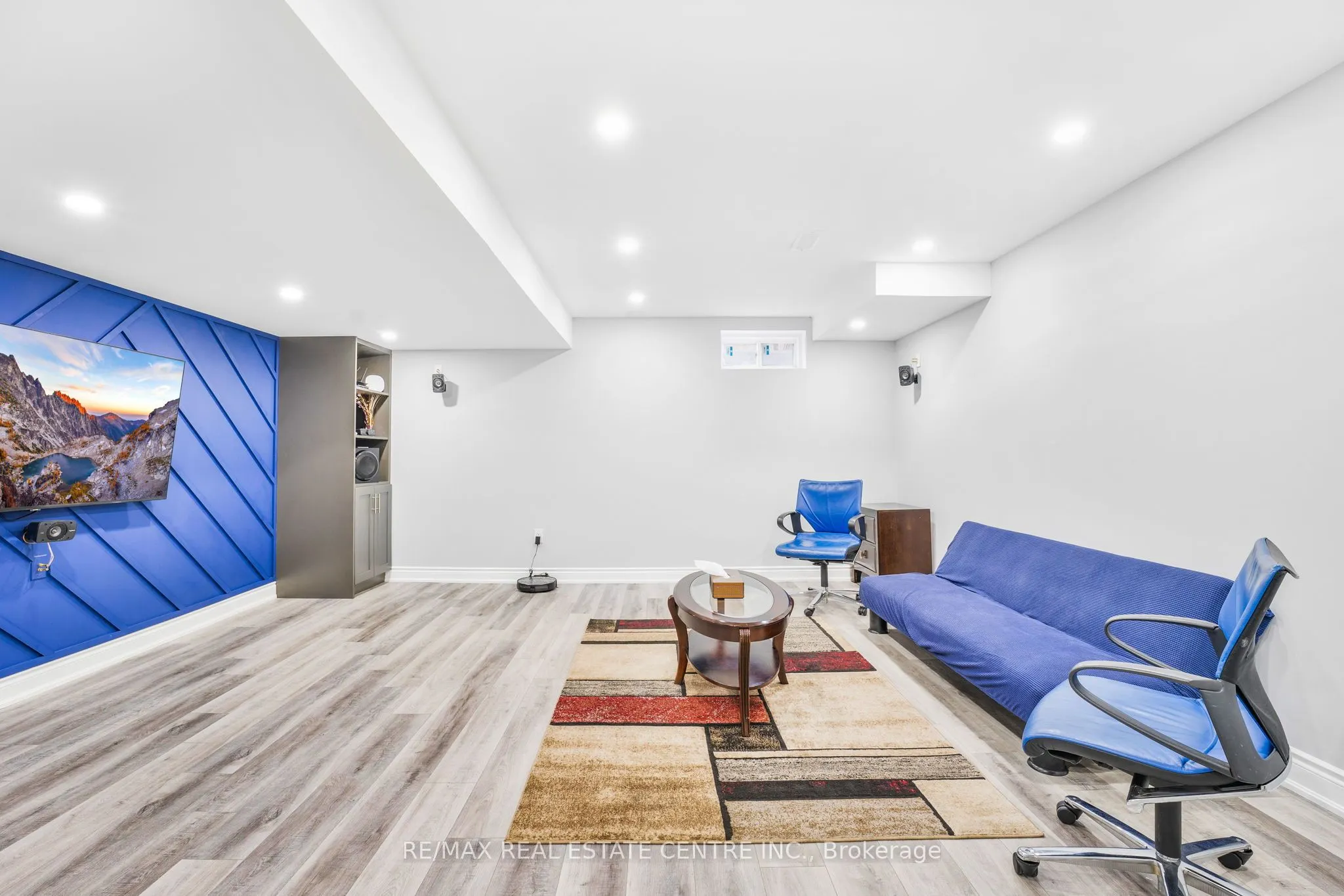 474 Sheaffe Place