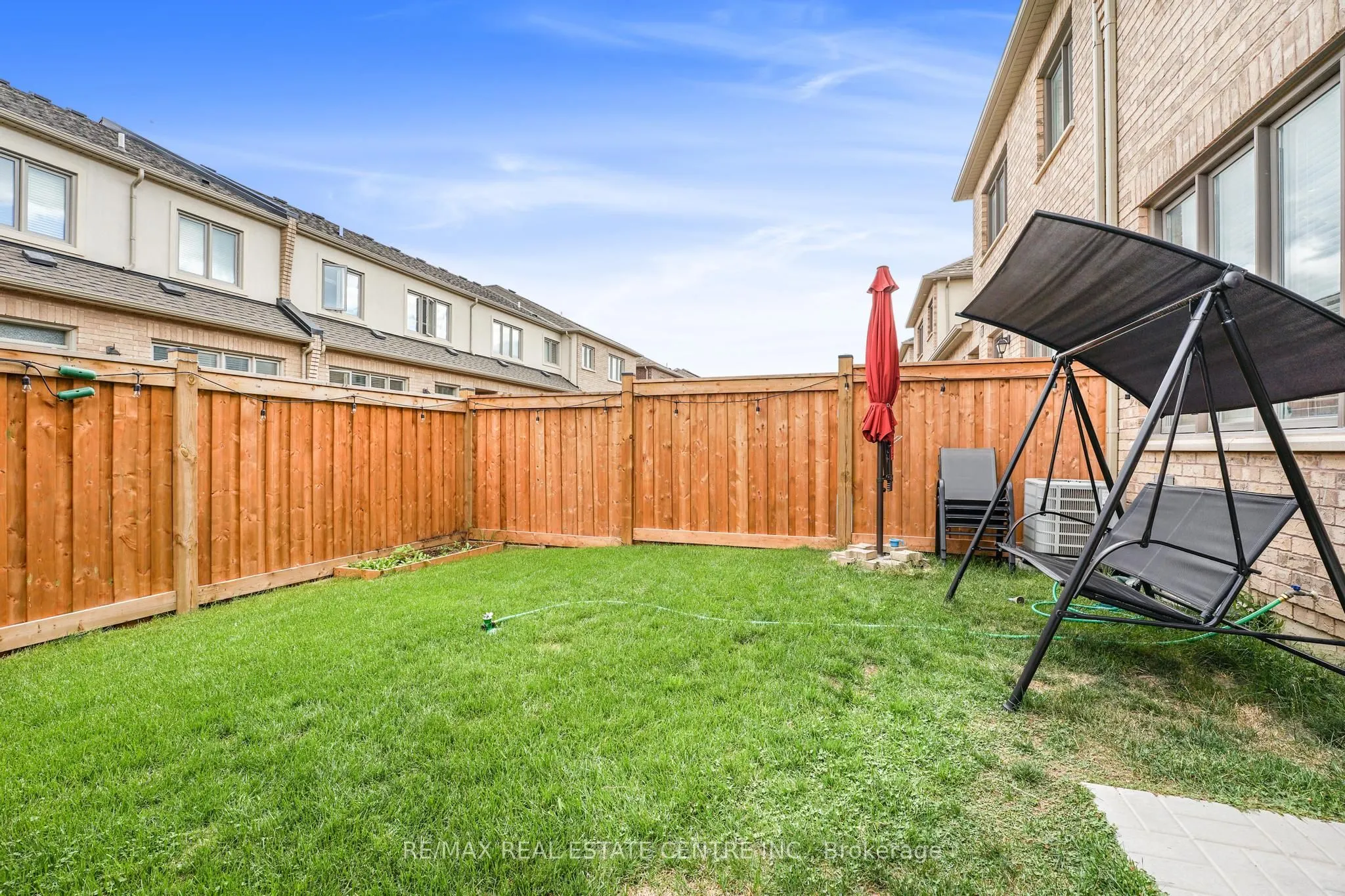 474 Sheaffe Place
