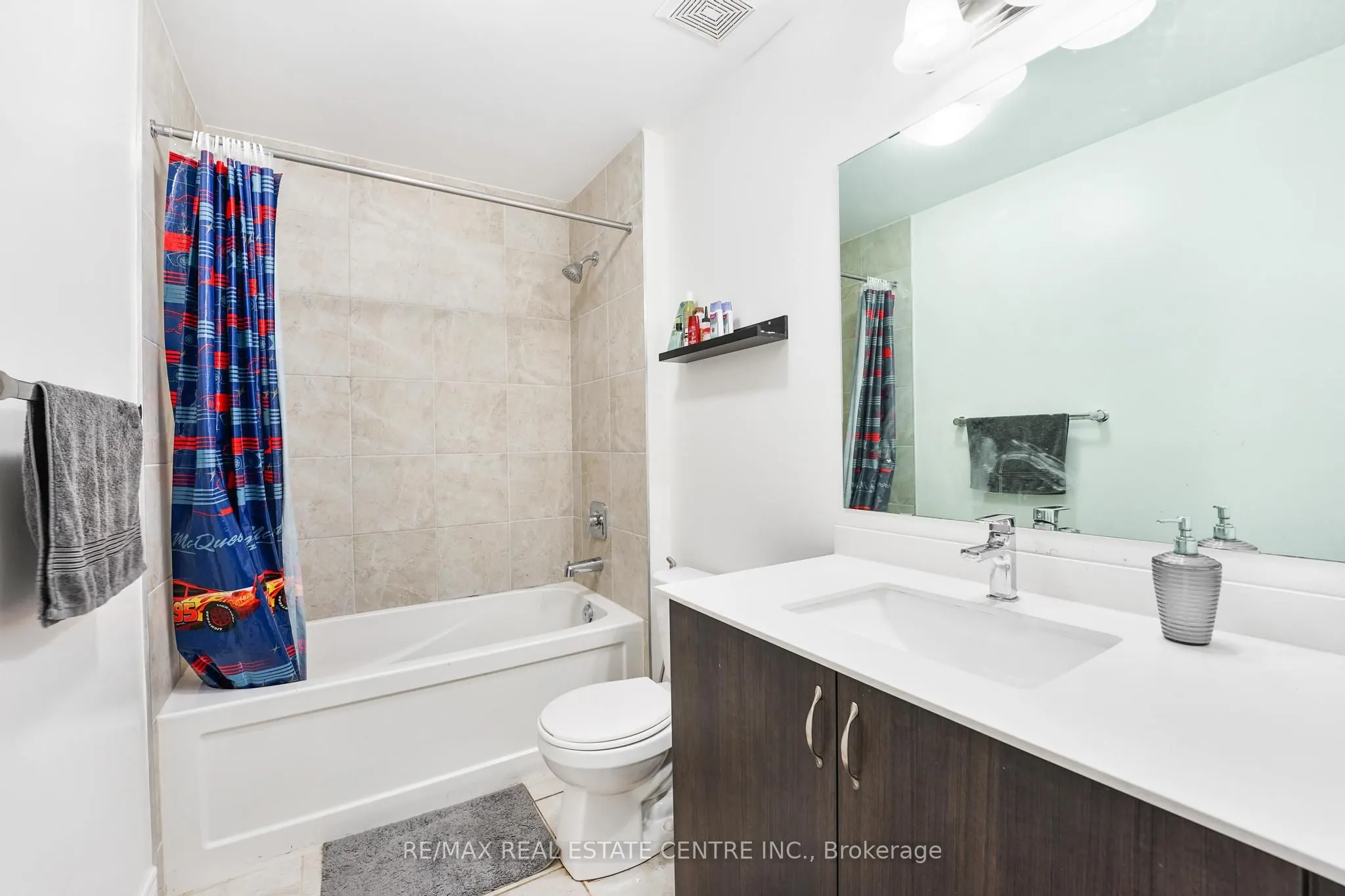 474 Sheaffe Place