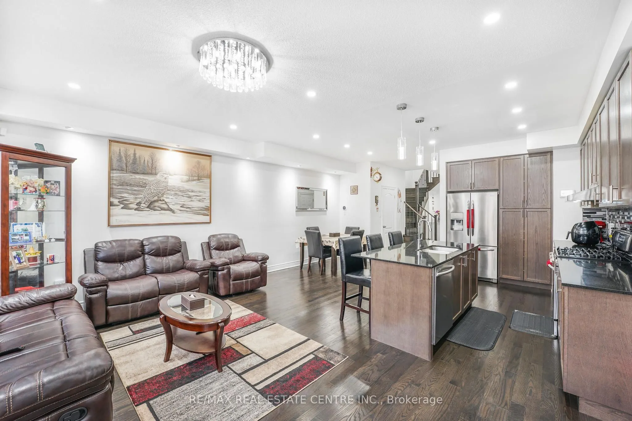 474 Sheaffe Place