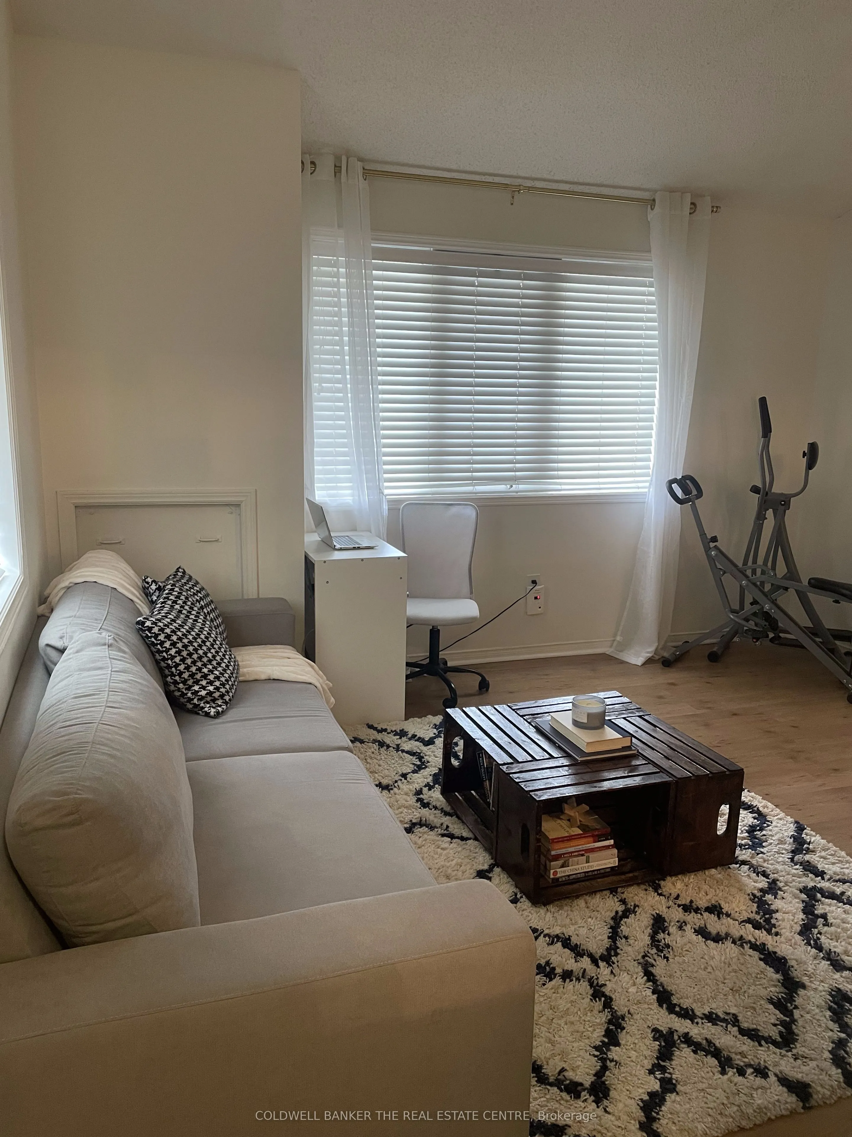 111 Bristol Road E, #112