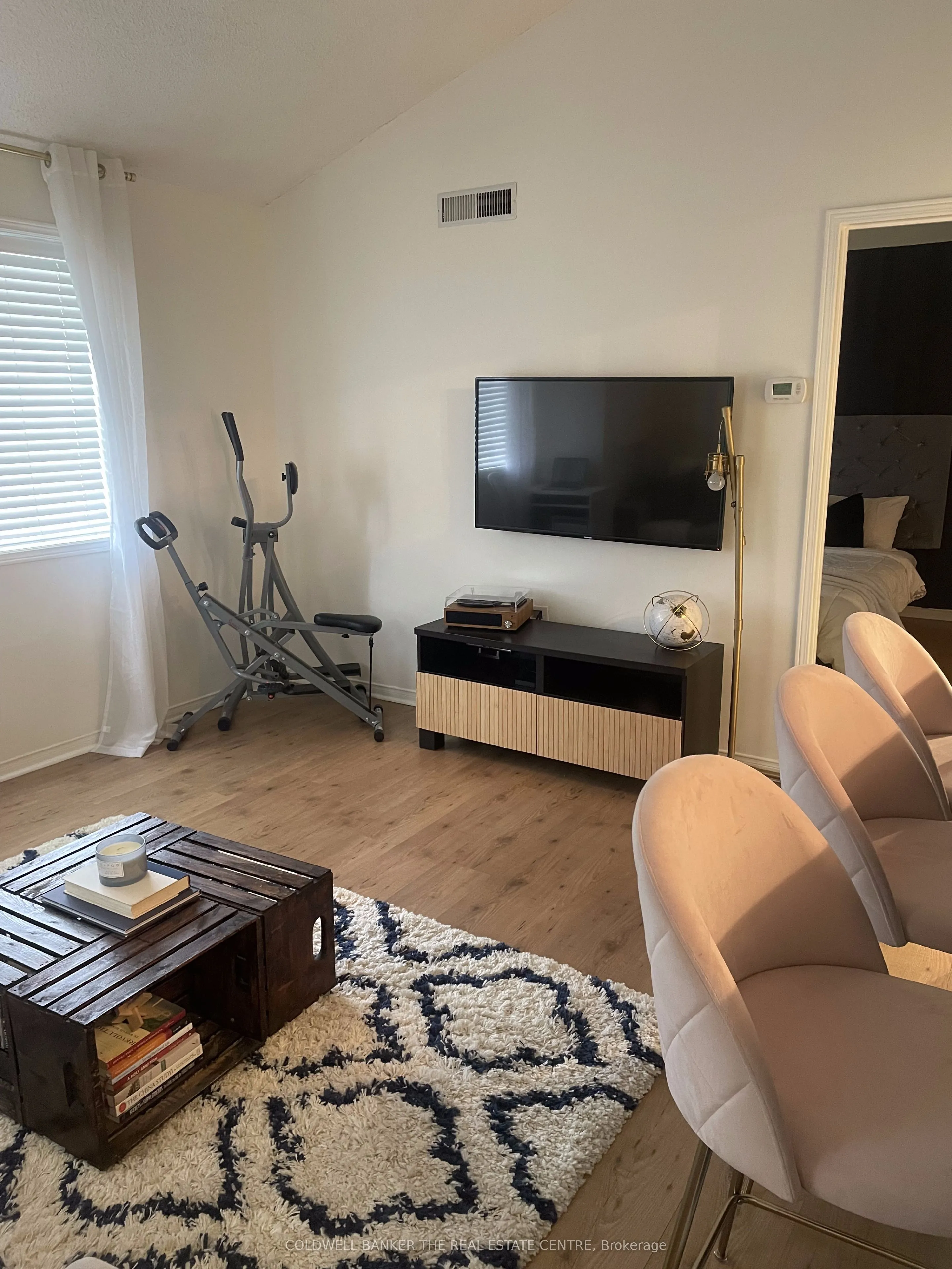111 Bristol Road E, #112