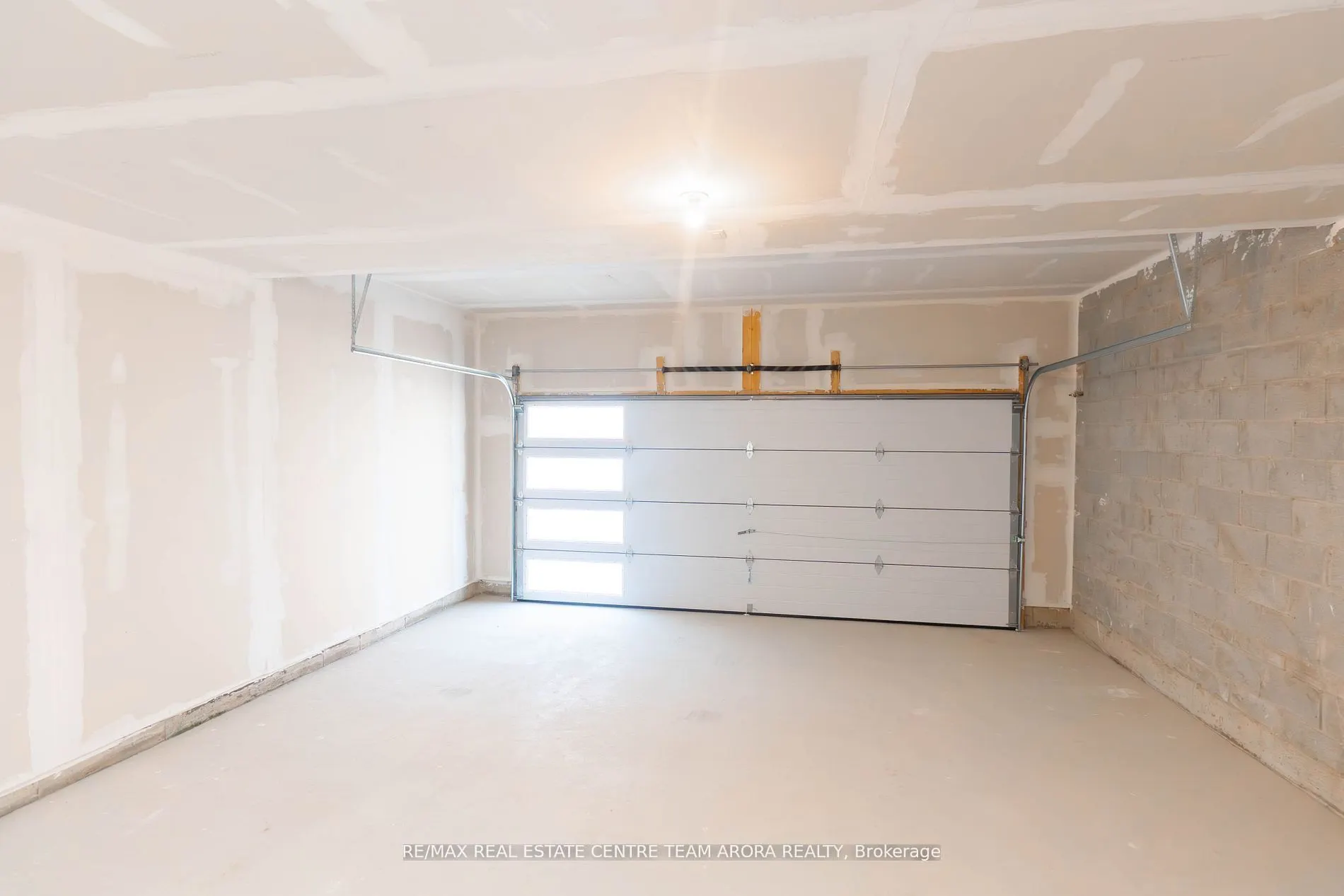 31 Camino Real Drive