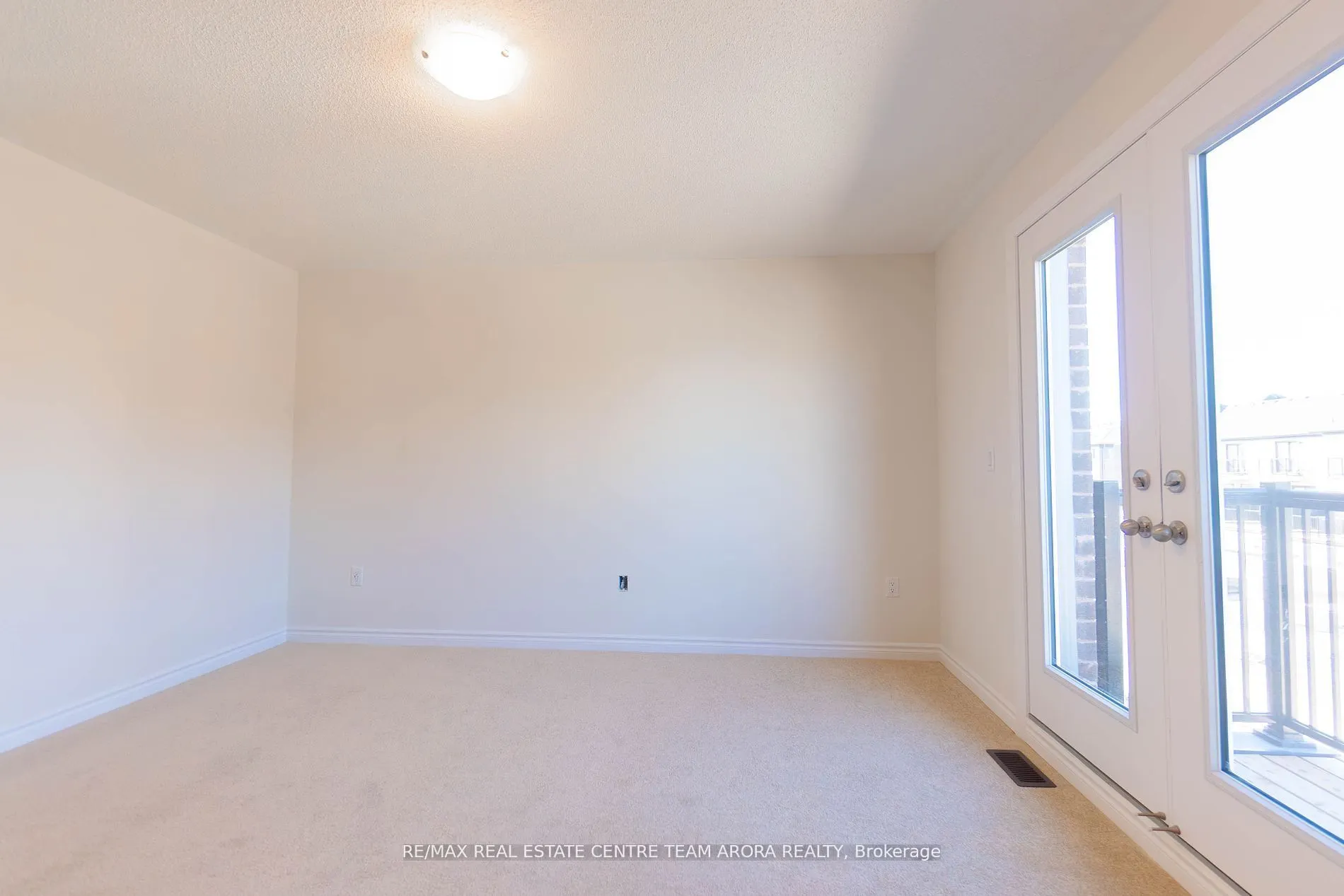 31 Camino Real Drive