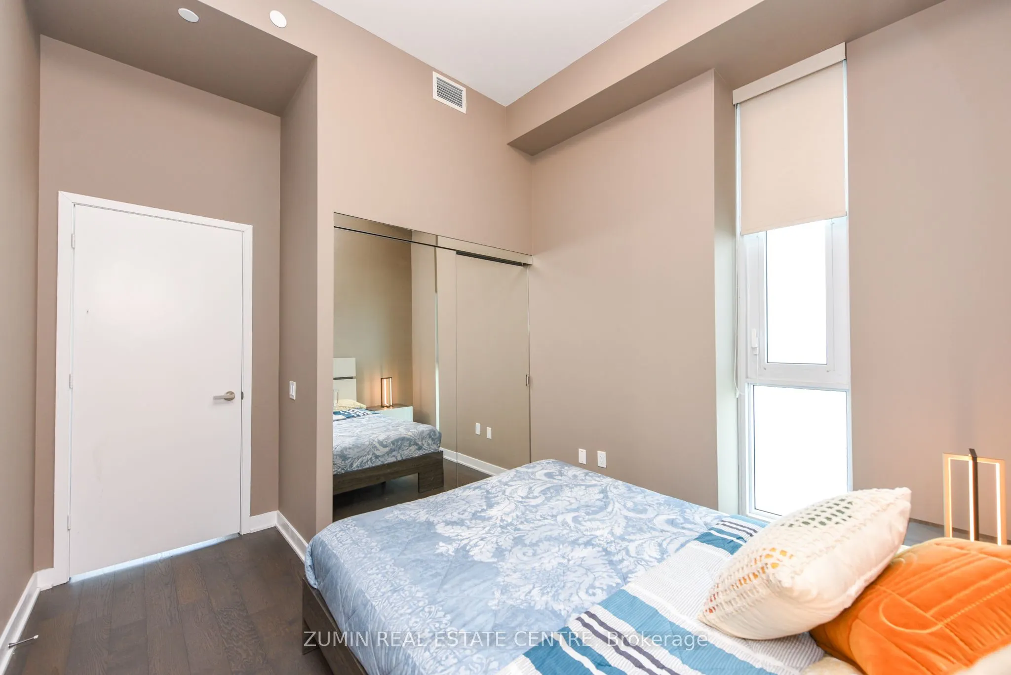 3900 Confederation Parkway #5907